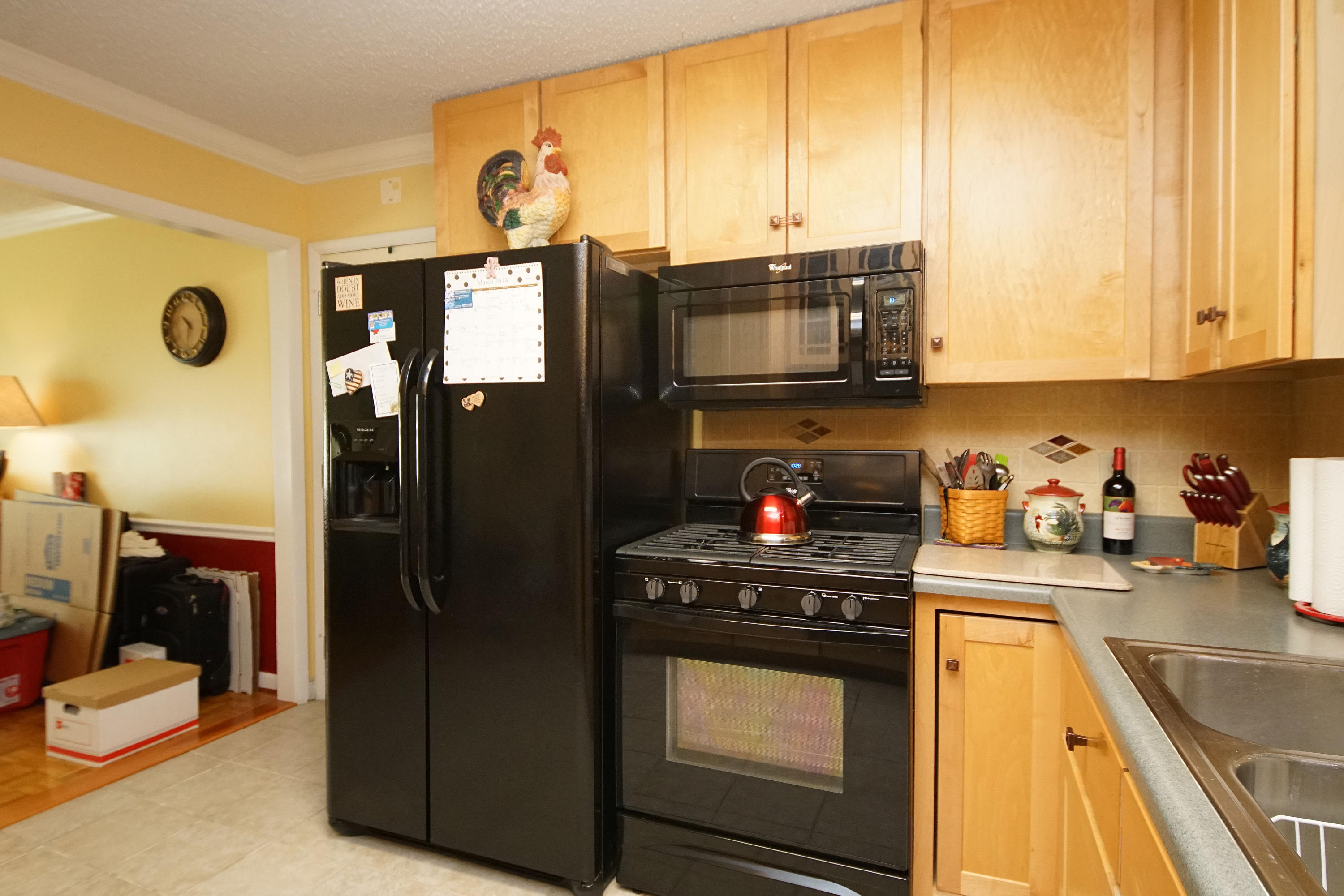 COUNTRY CLUB ESTATES 1ST ADDN - Residential