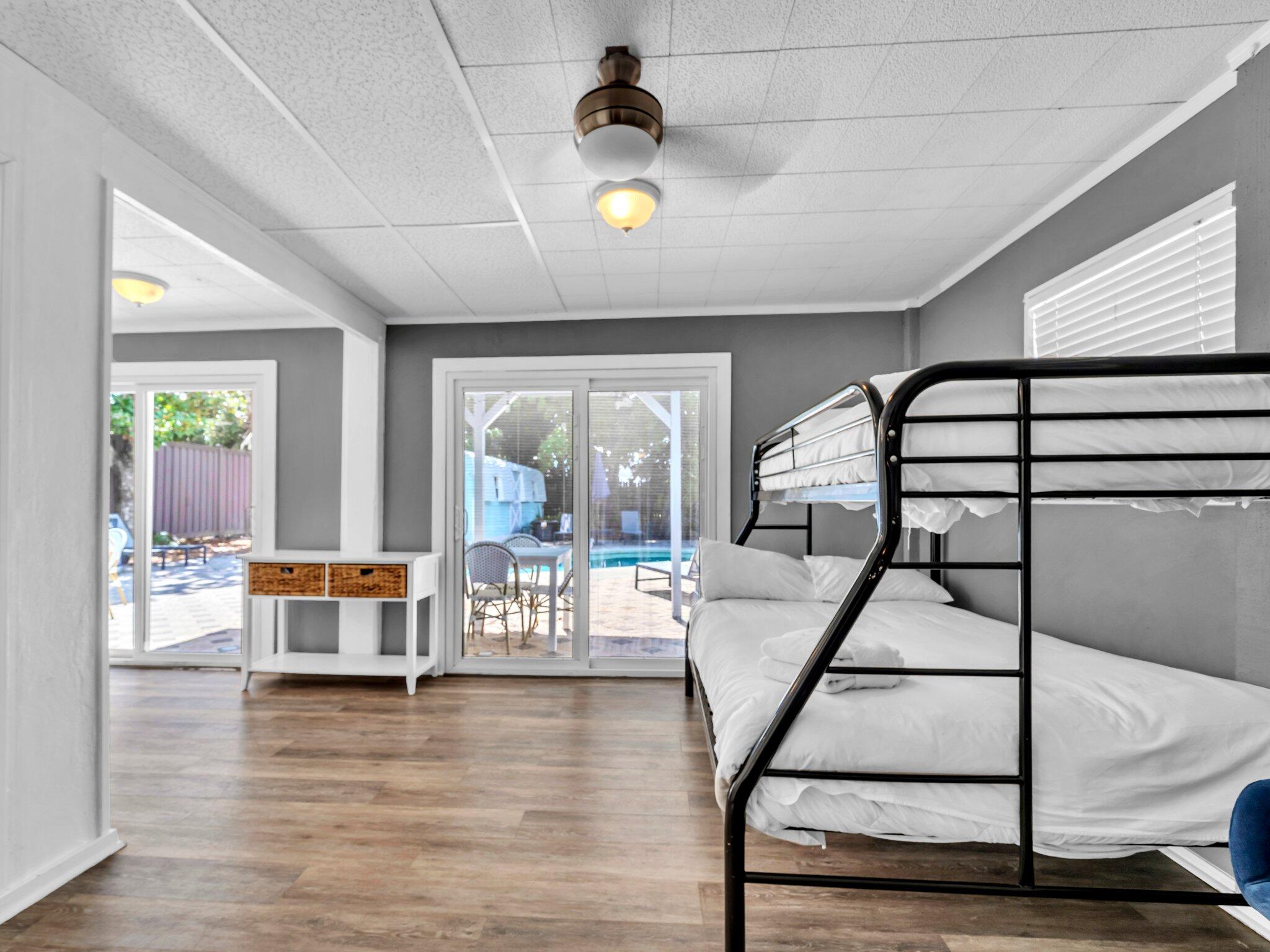 CRYSTAL BEACH - Residential