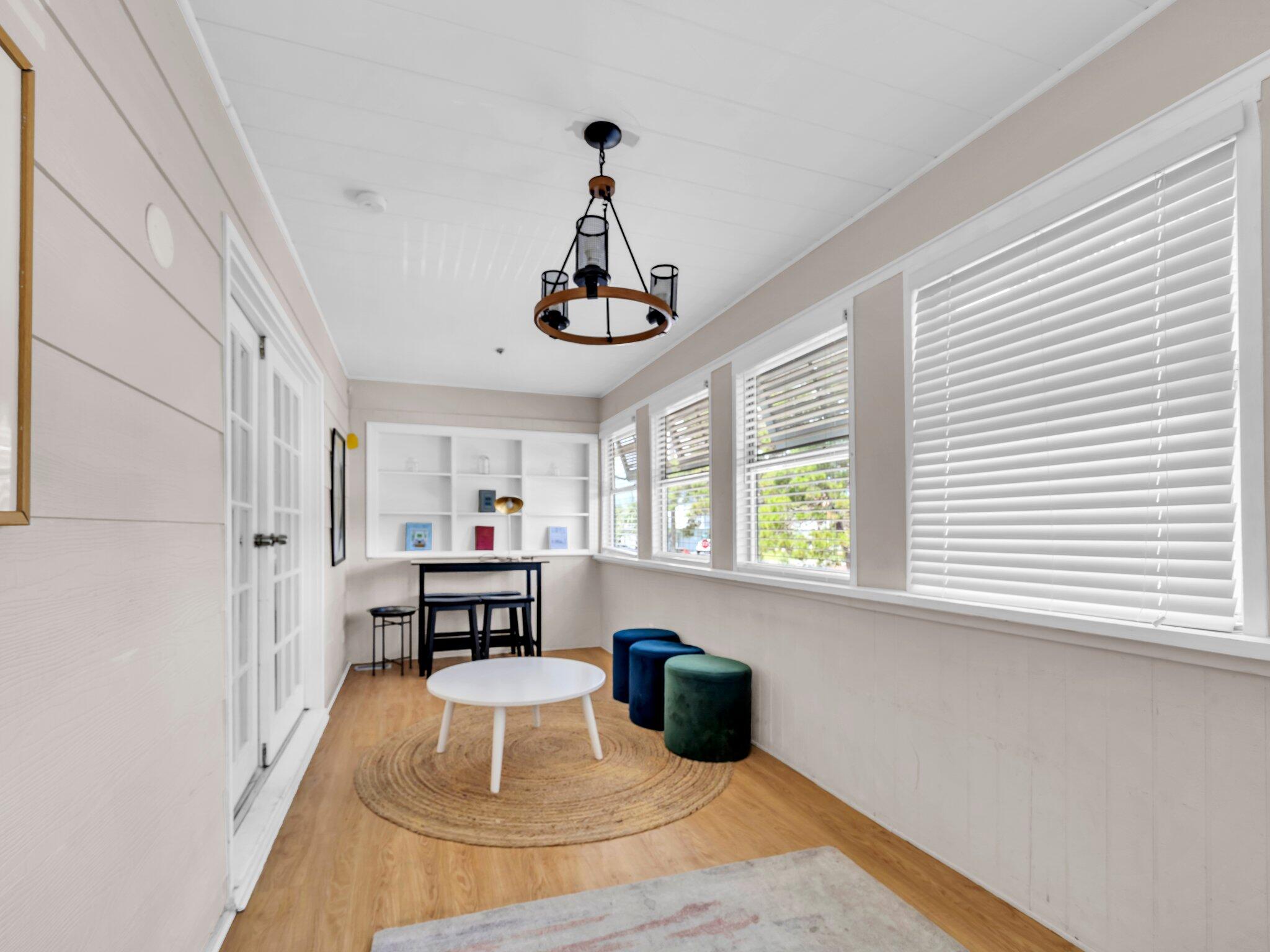 CRYSTAL BEACH - Residential