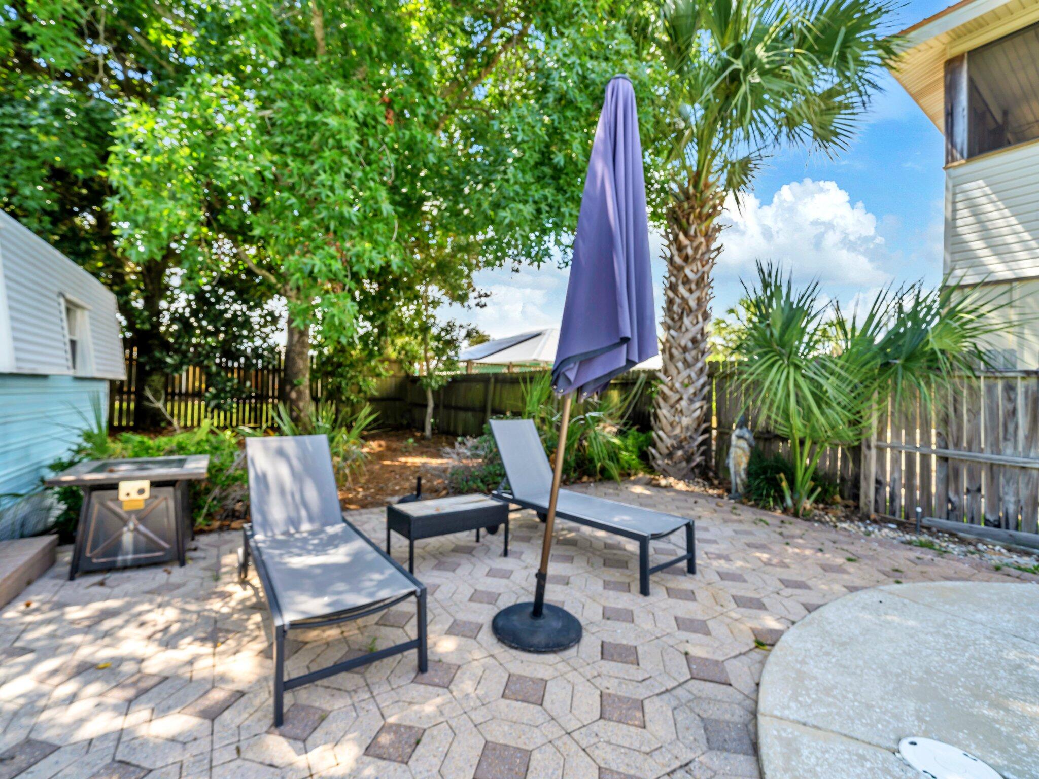 CRYSTAL BEACH - Residential