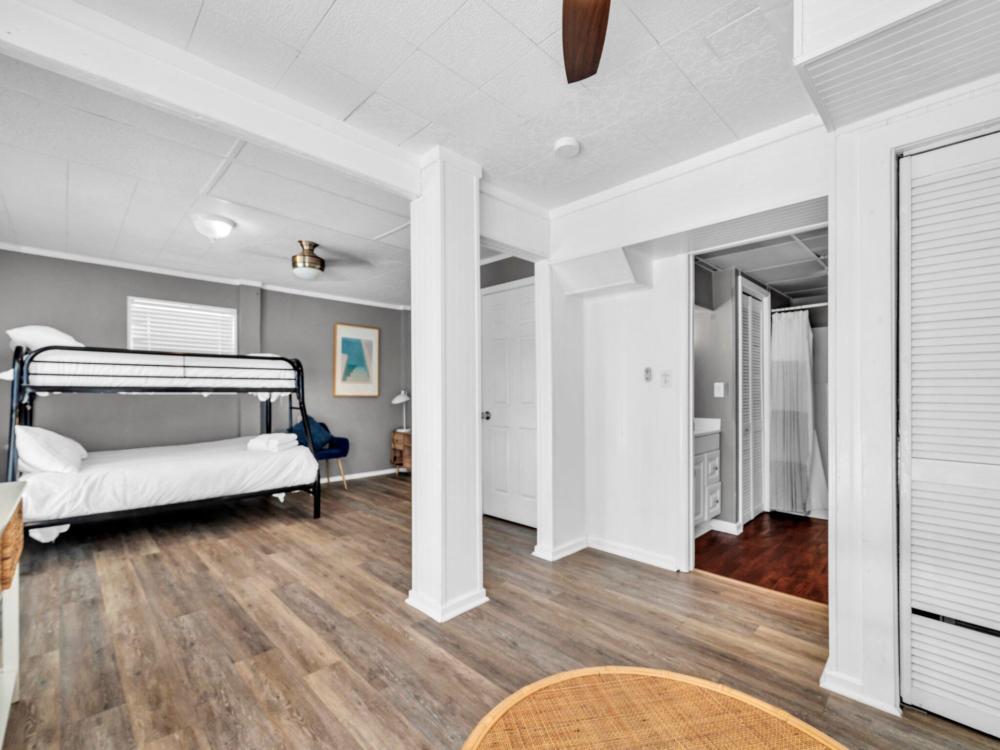 CRYSTAL BEACH - Residential