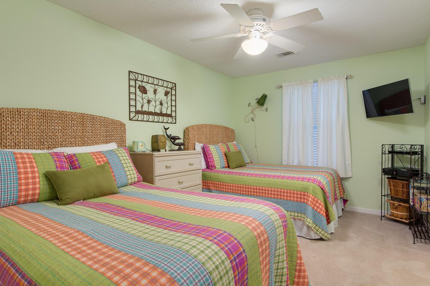 BEACHSIDE VILLAS CONDO - Residential