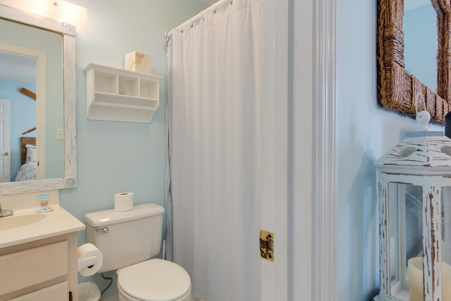 BEACHSIDE VILLAS CONDO - Residential