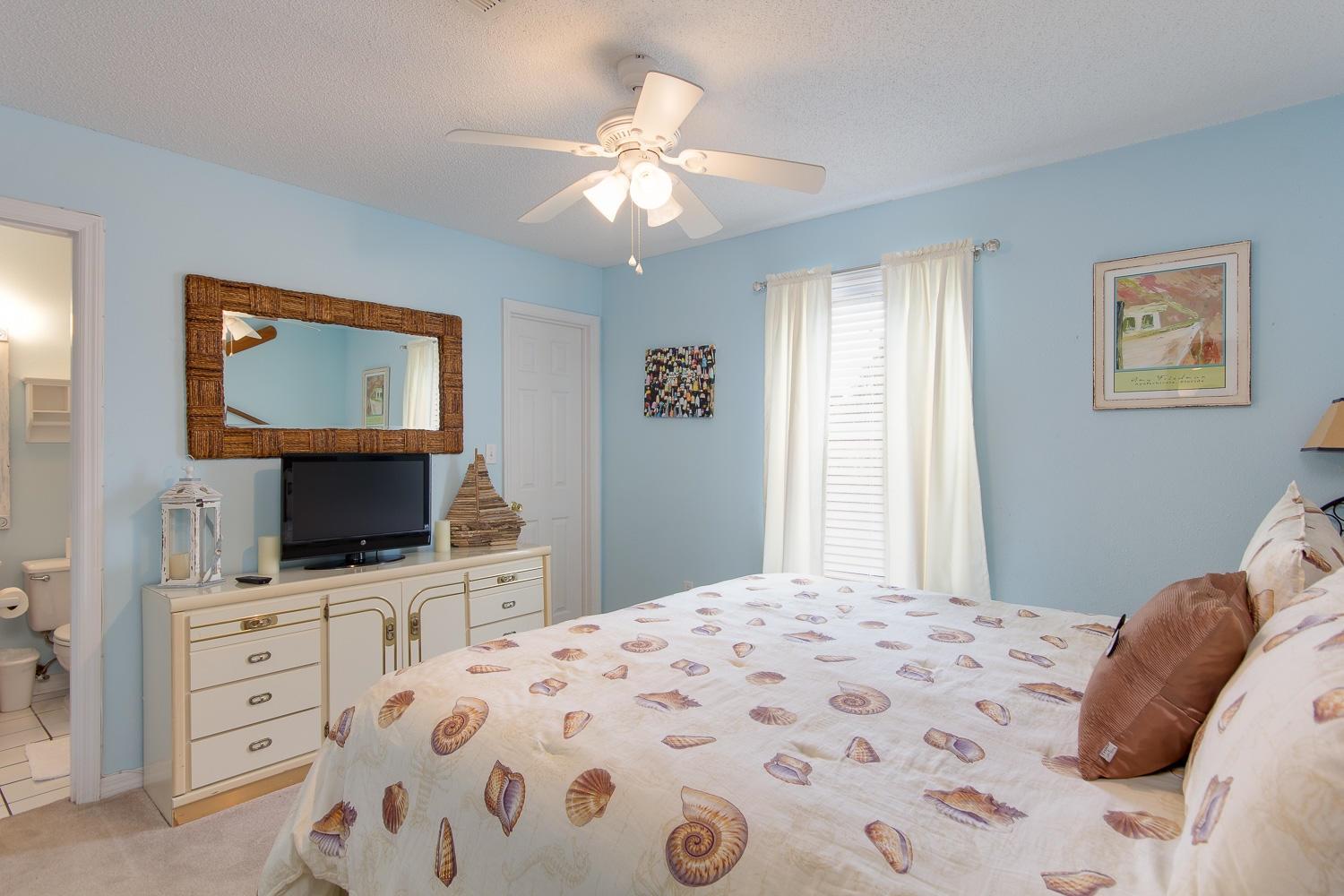 BEACHSIDE VILLAS CONDO - Residential