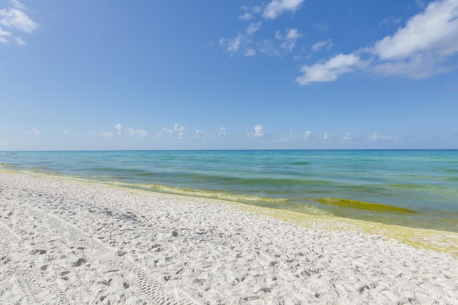 BEACHSIDE VILLAS CONDO - Residential