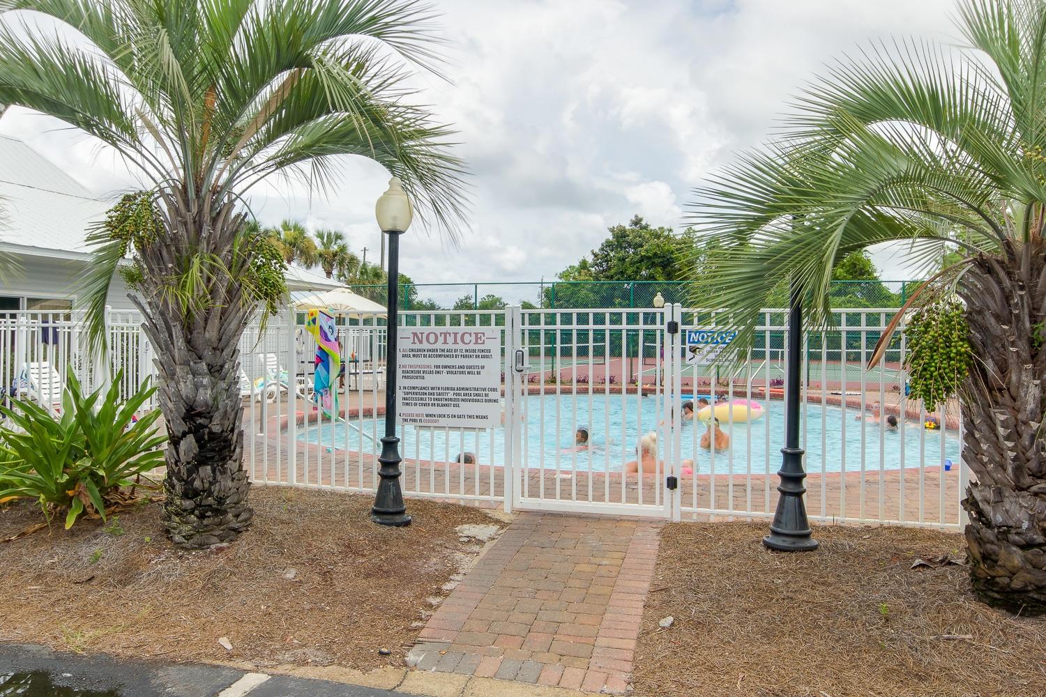 BEACHSIDE VILLAS CONDO - Residential