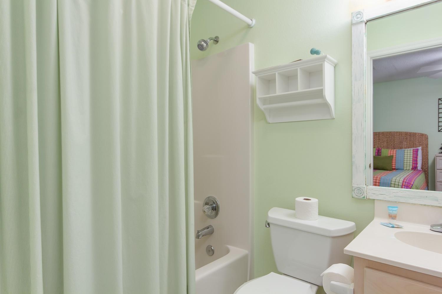 BEACHSIDE VILLAS CONDO - Residential