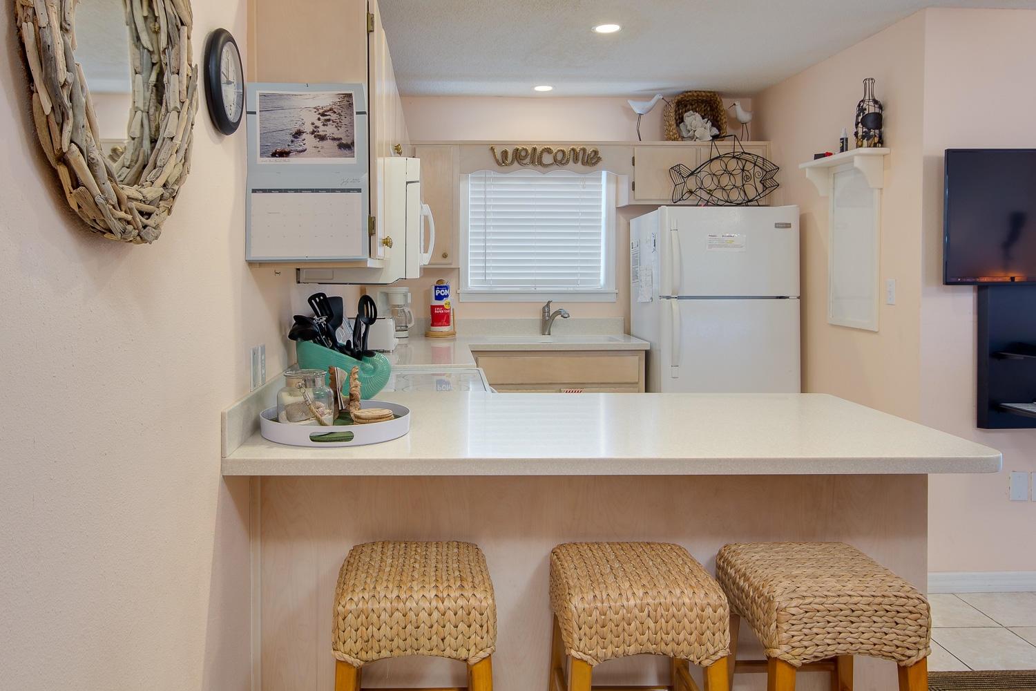 BEACHSIDE VILLAS CONDO - Residential