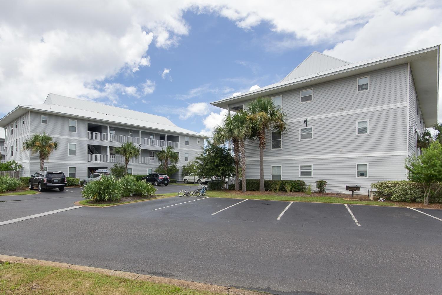 BEACHSIDE VILLAS CONDO - Residential