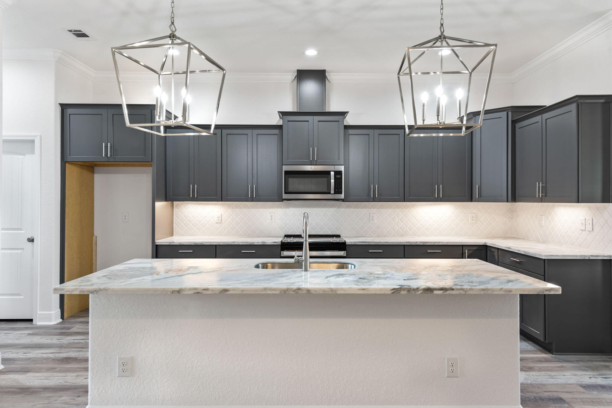 BAY RIDGE PARK 3RD ADDN - Residential