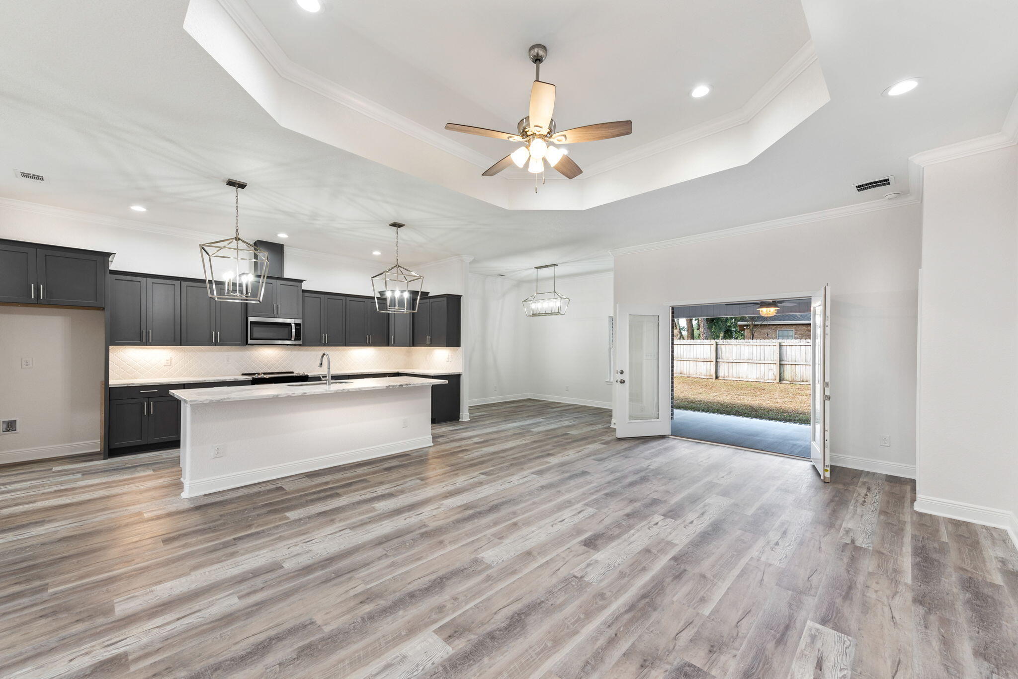 BAY RIDGE PARK 3RD ADDN - Residential