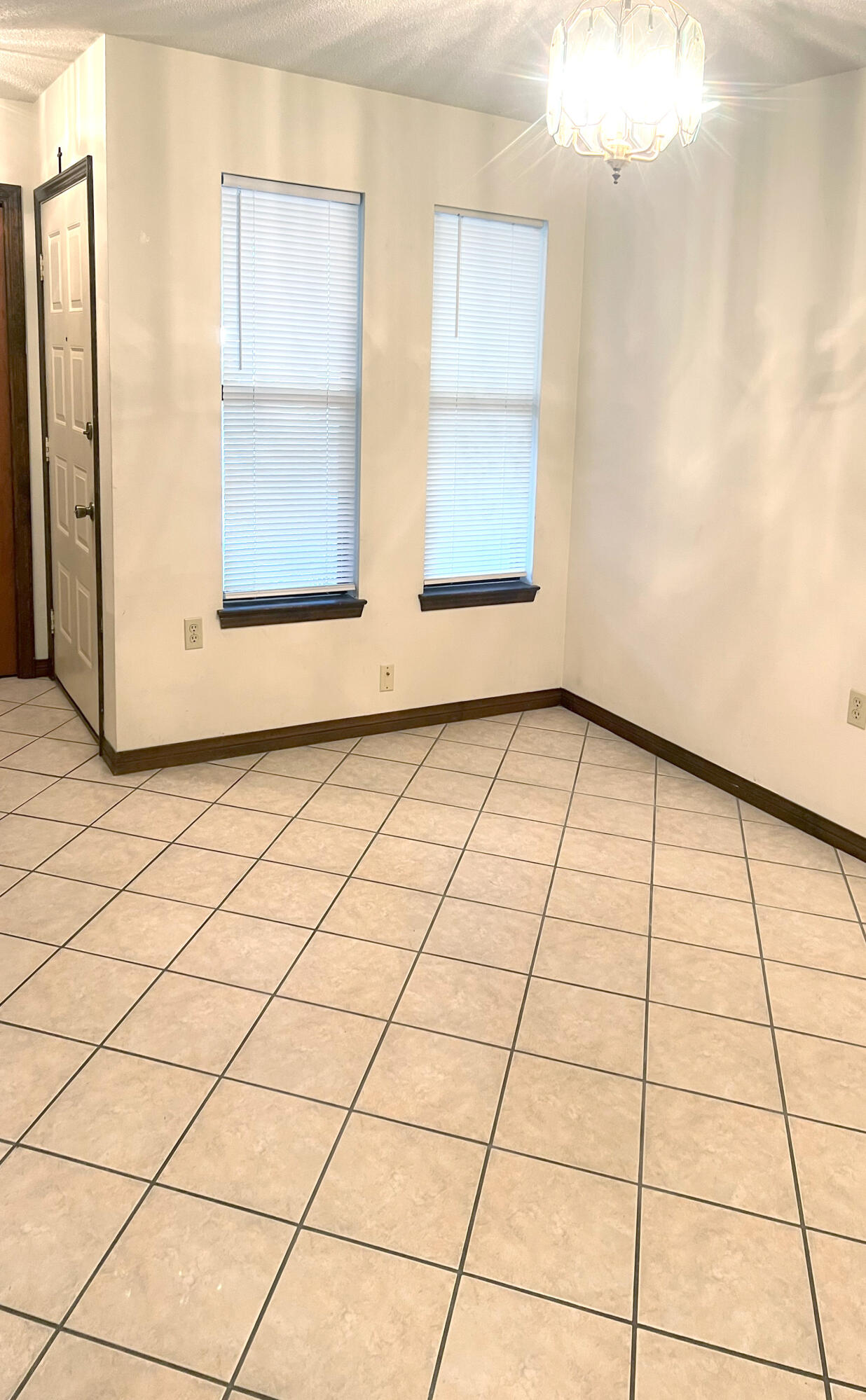 89 Harris Road - Residential Lease