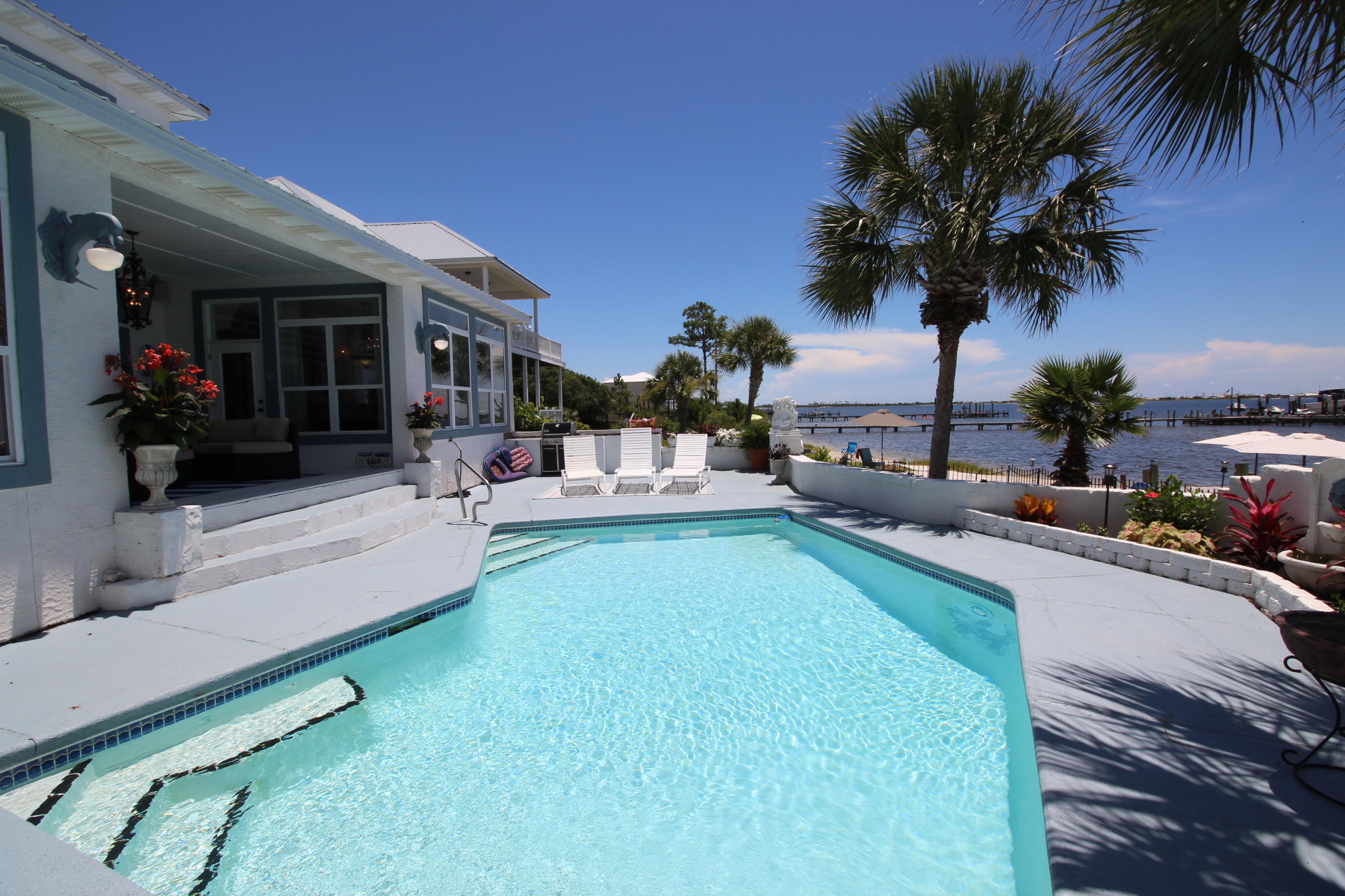 SPARKLING WATERS - Residential