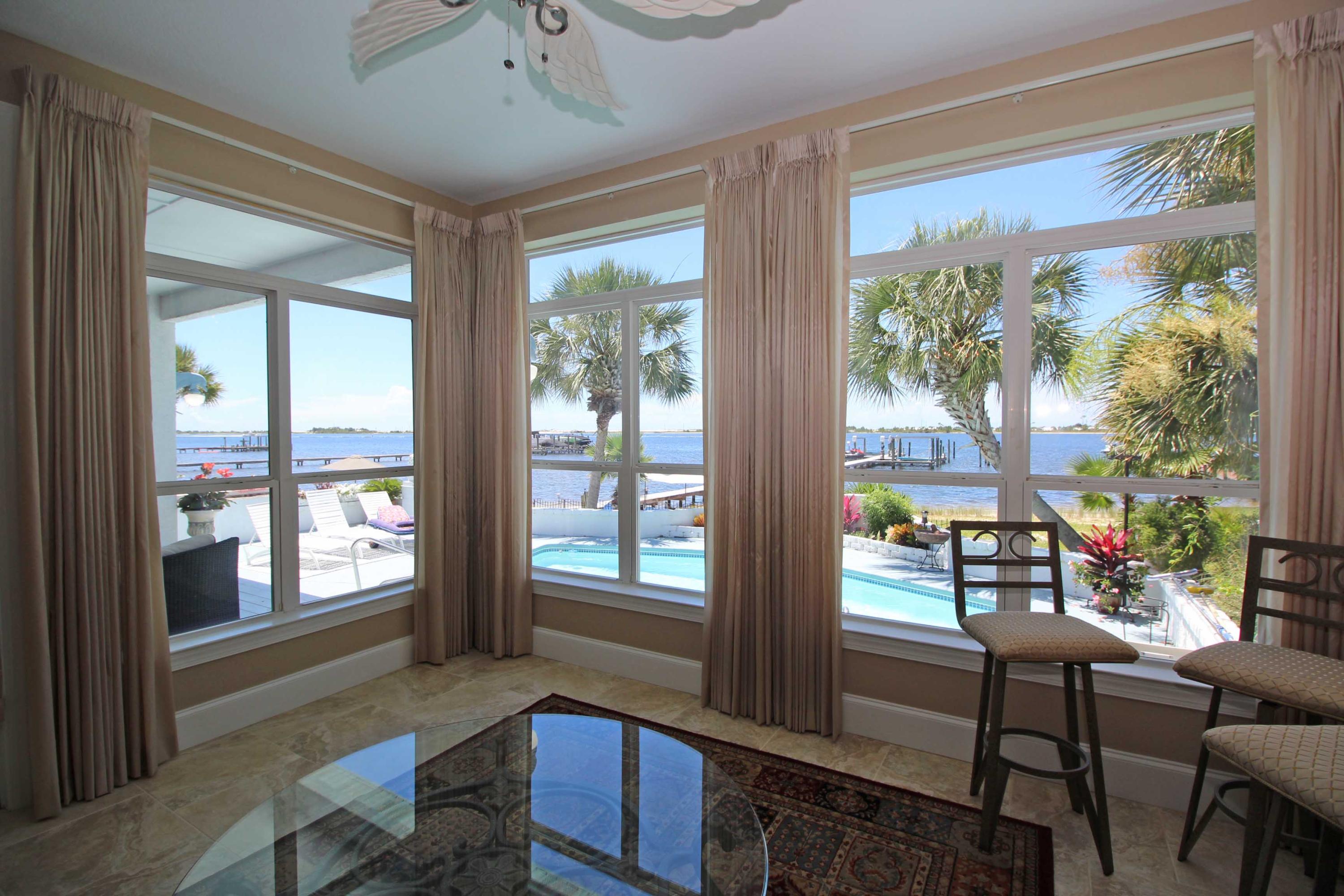 SPARKLING WATERS - Residential