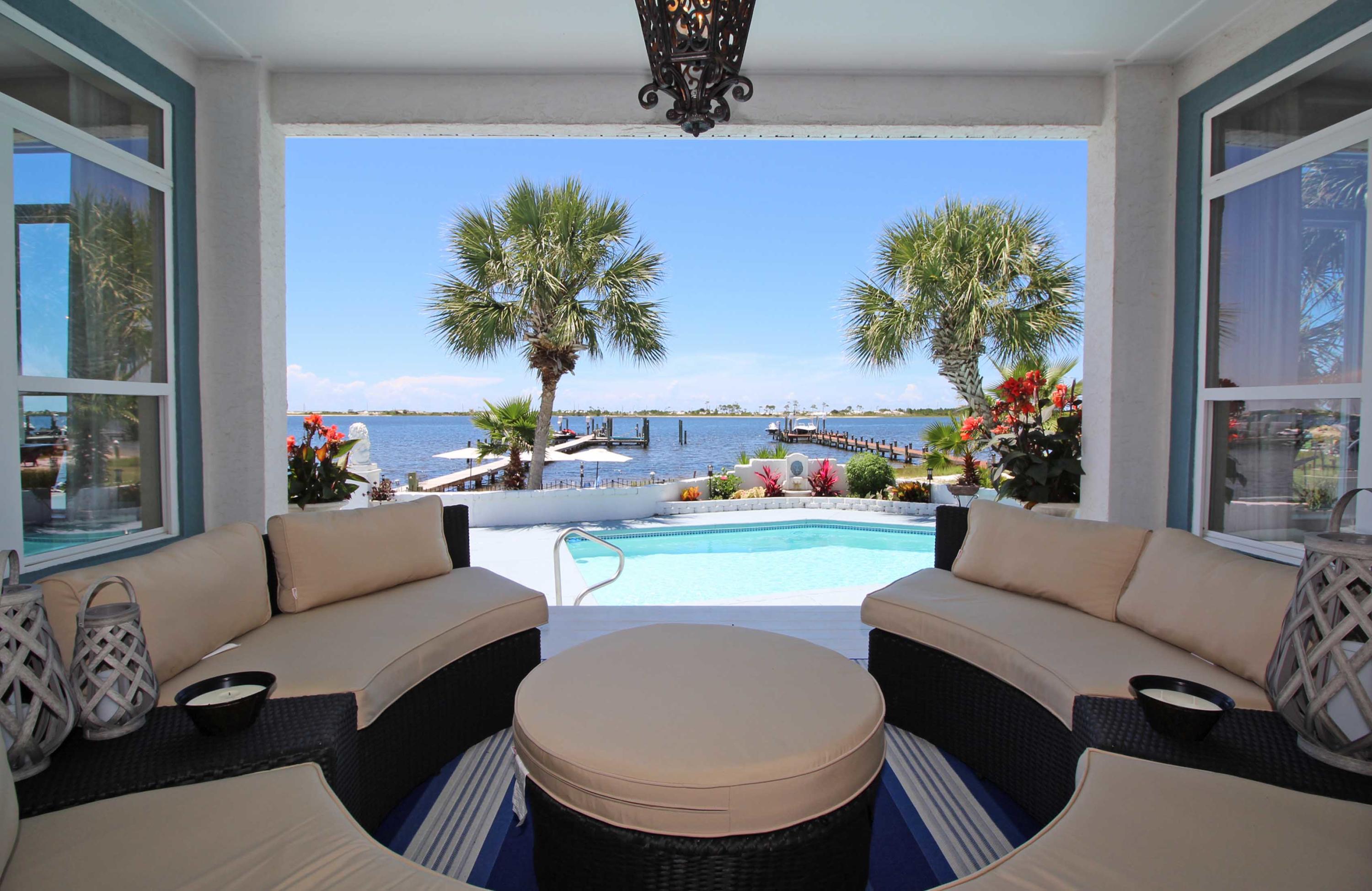 SPARKLING WATERS - Residential