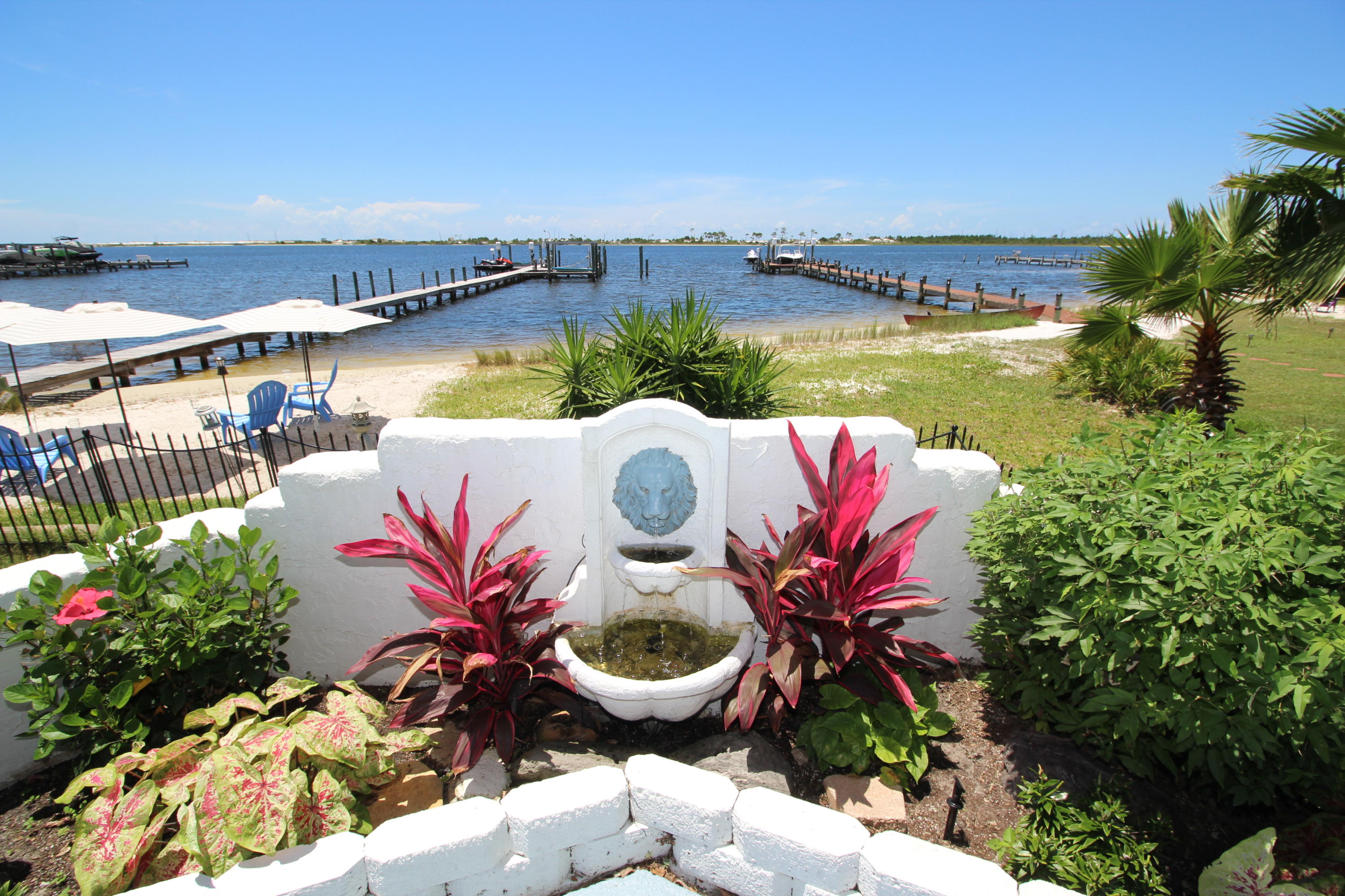 SPARKLING WATERS - Residential