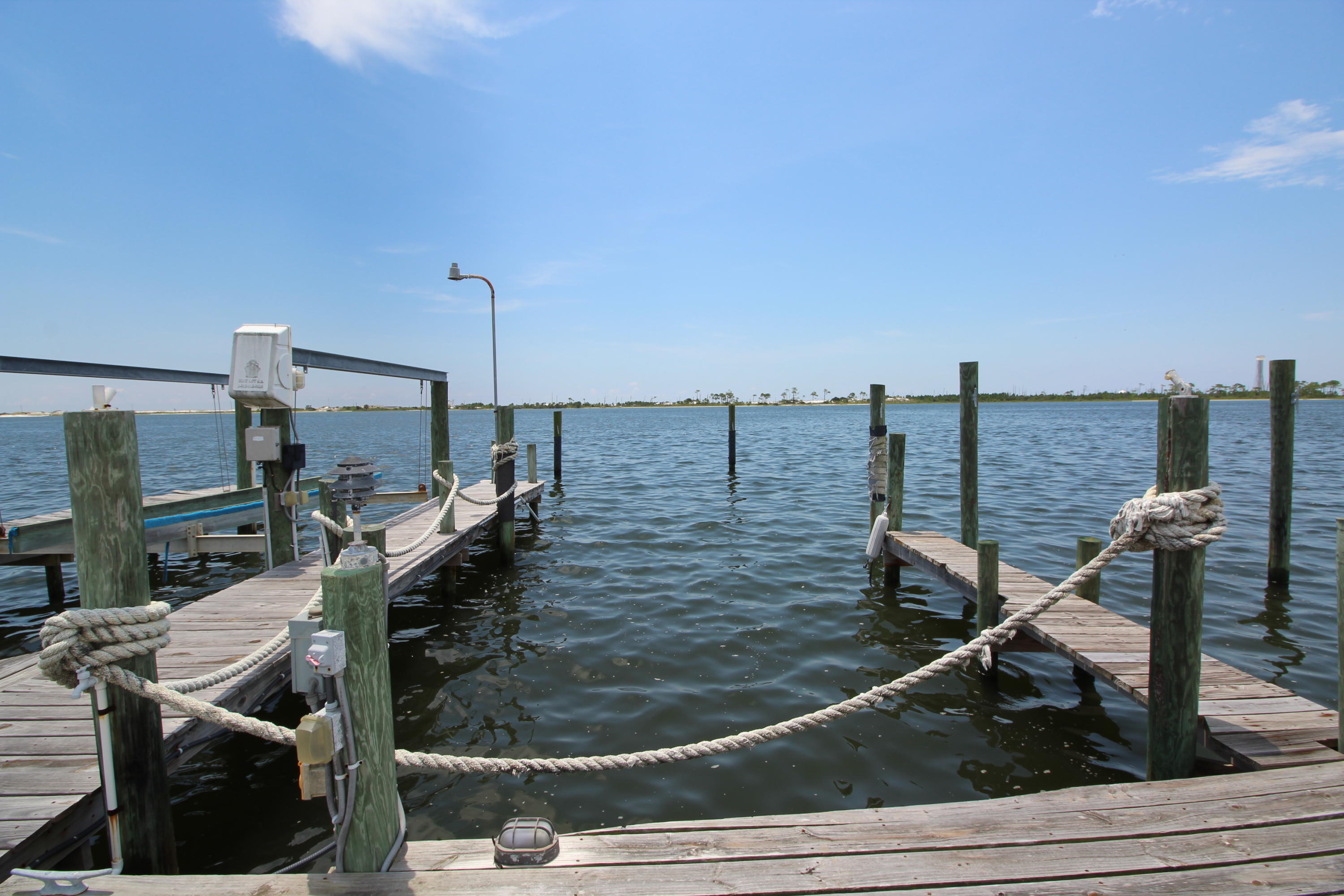 SPARKLING WATERS - Residential