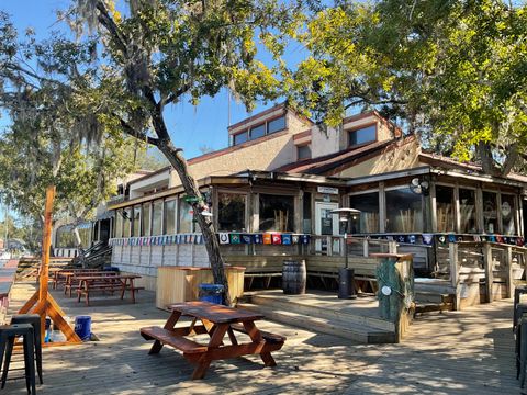 A home in Niceville