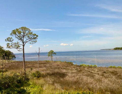 A home in Niceville