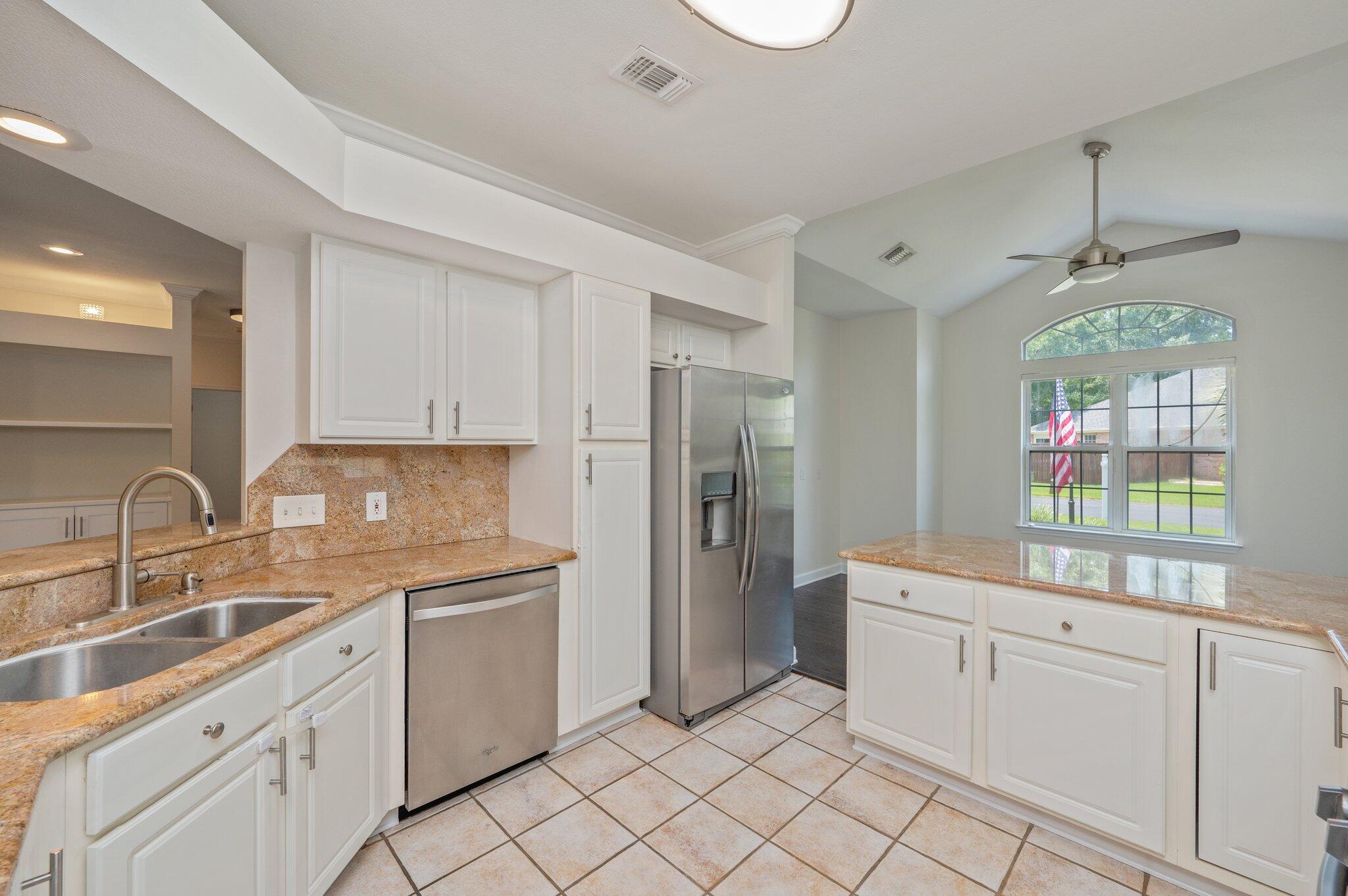 MILLERS RUN AT BLUEWATER BAY - Residential