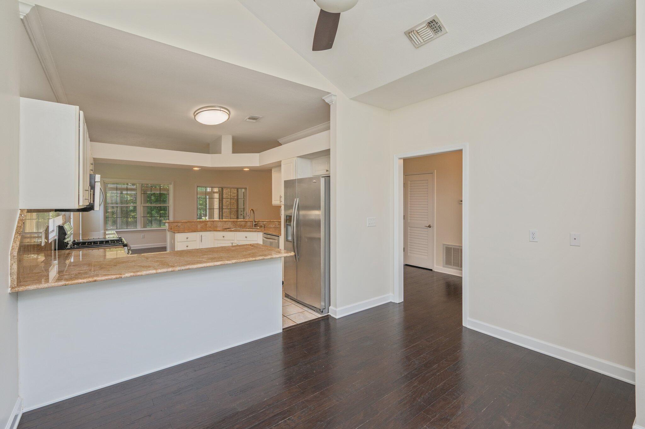 MILLERS RUN AT BLUEWATER BAY - Residential