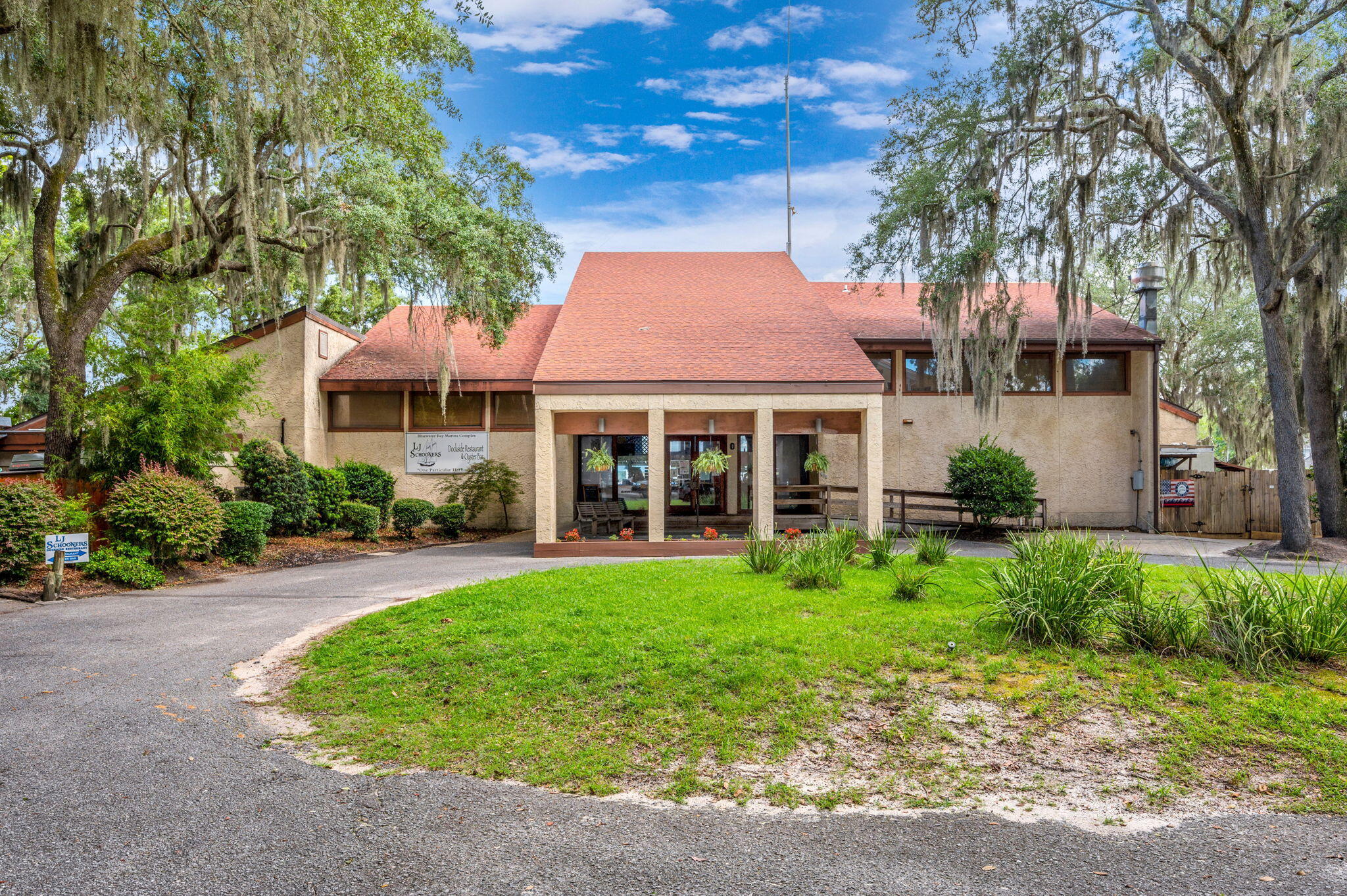 MILLERS RUN AT BLUEWATER BAY - Residential