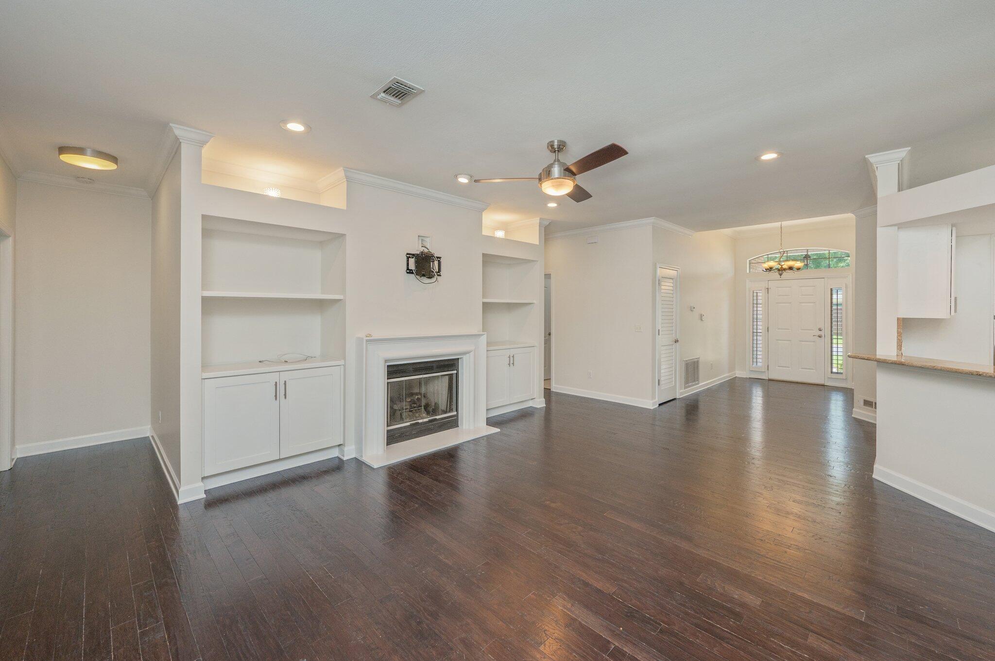MILLERS RUN AT BLUEWATER BAY - Residential