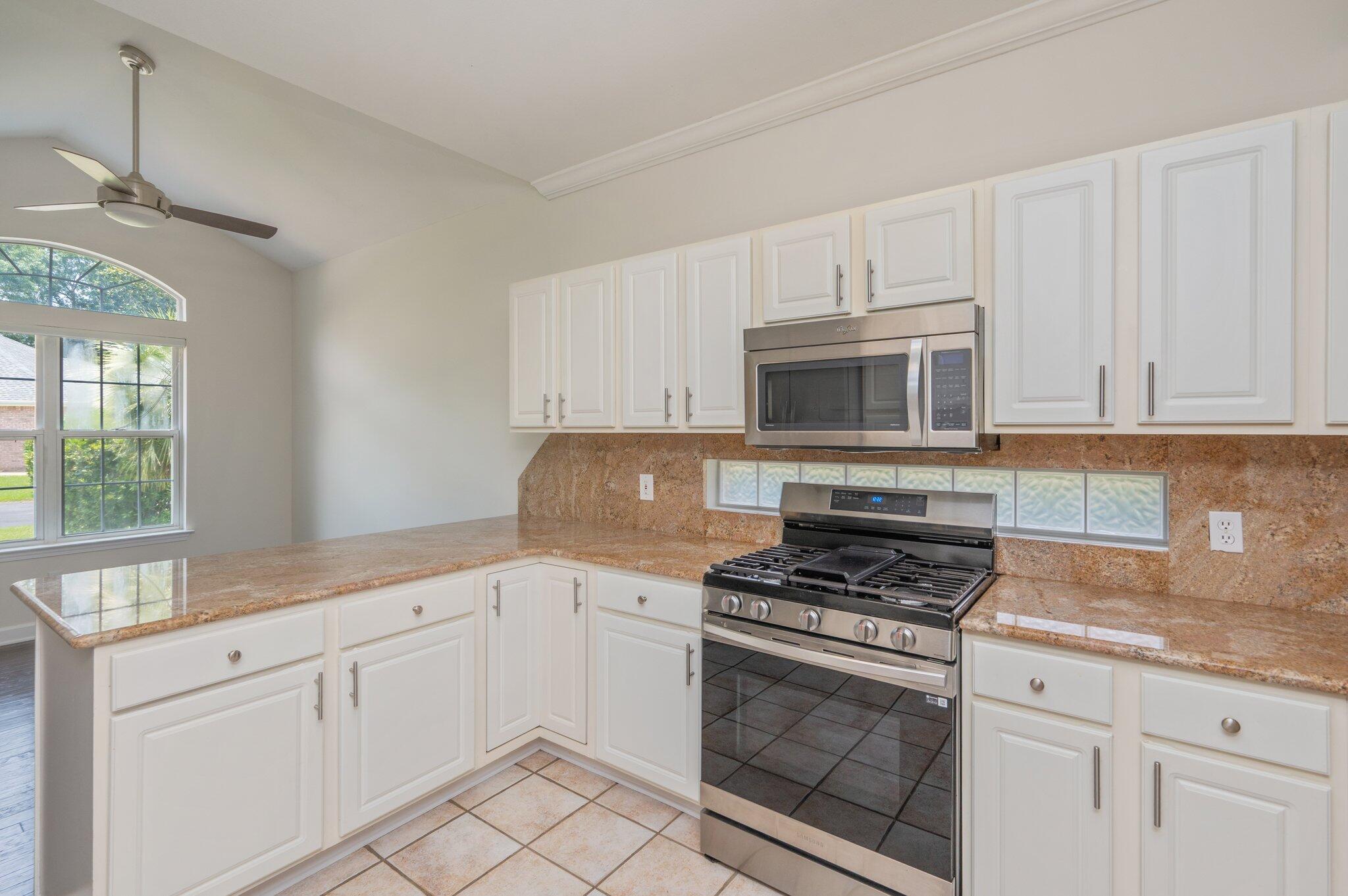MILLERS RUN AT BLUEWATER BAY - Residential