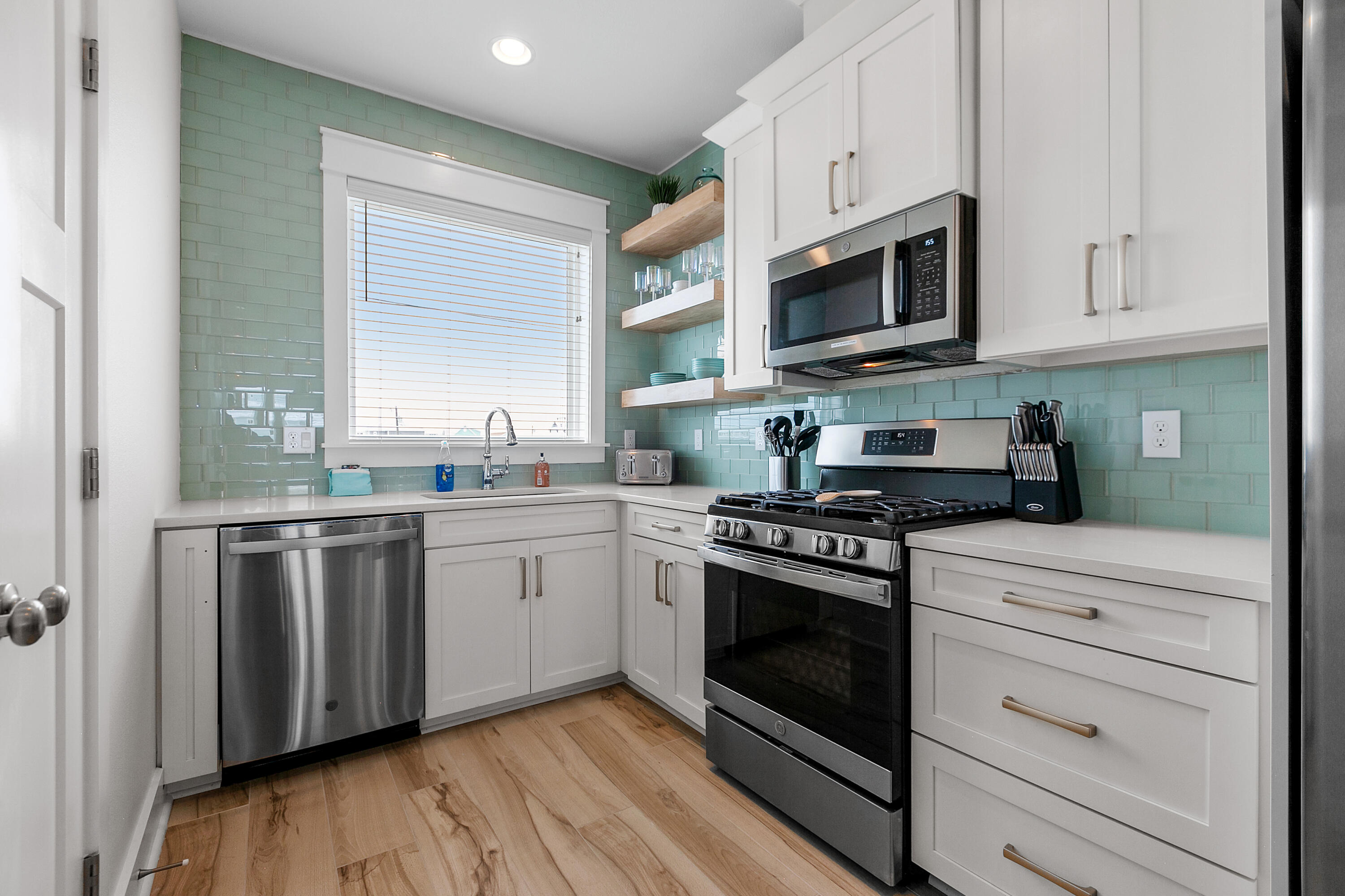 NO RECORDED SUBDIVISION - Residential