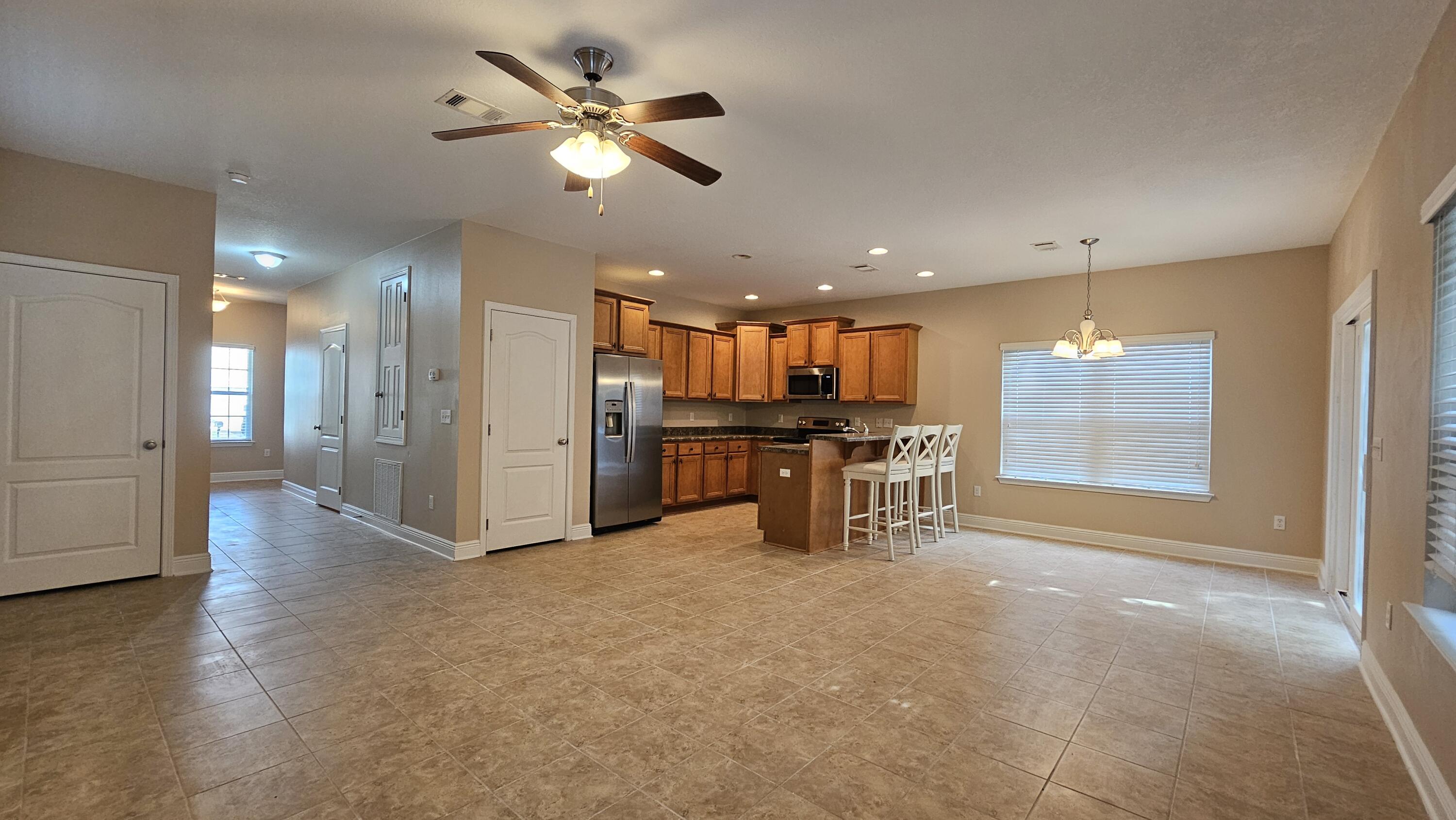 MOSAIC OAKS - Residential Lease