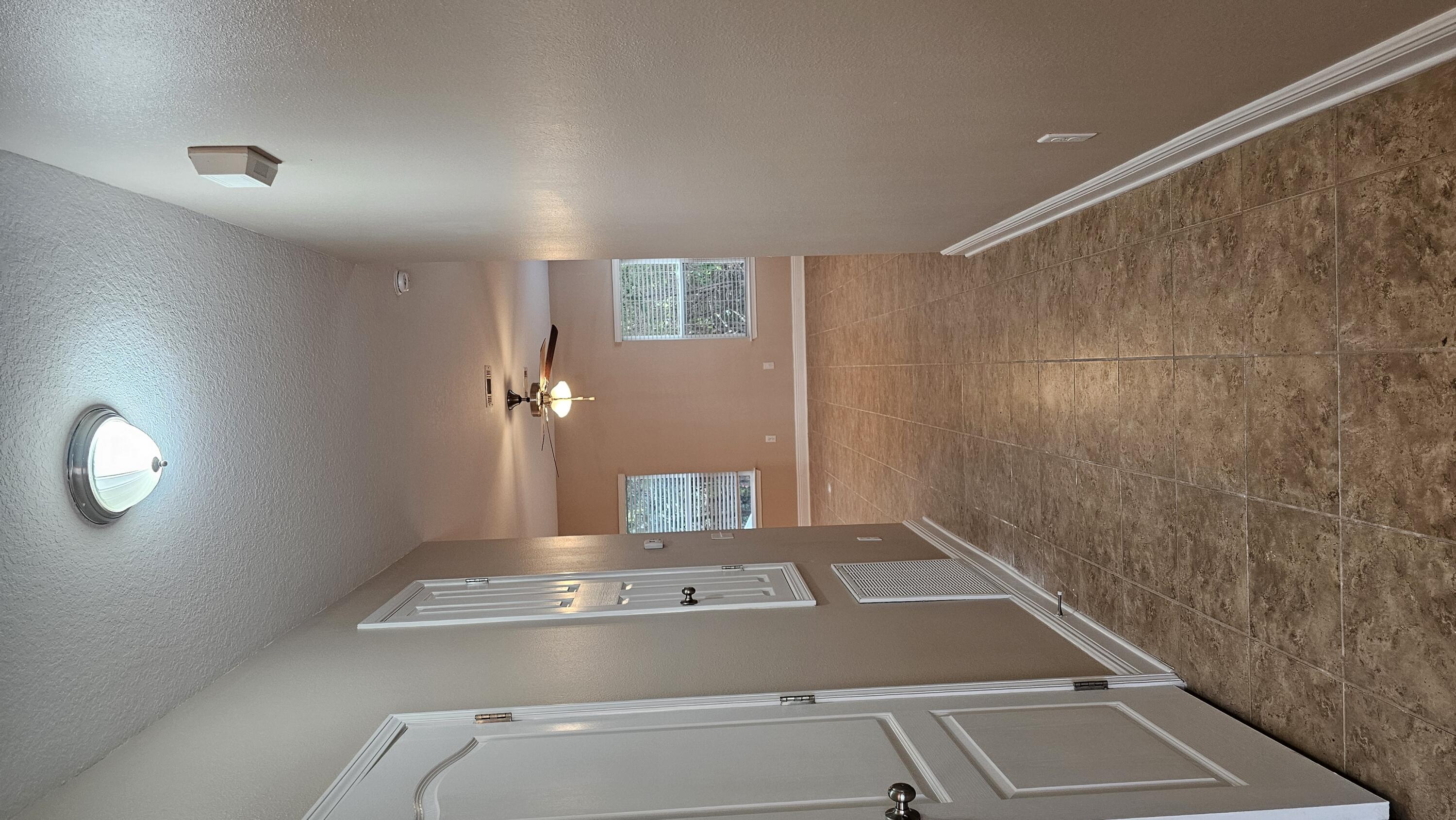 MOSAIC OAKS - Residential Lease