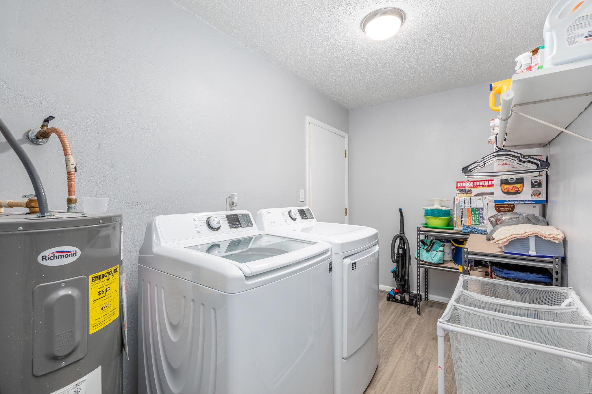 ADAMS POWELL EAST - Residential