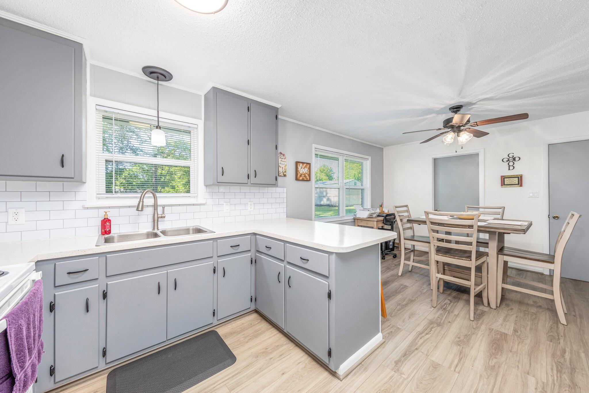 ADAMS POWELL EAST - Residential