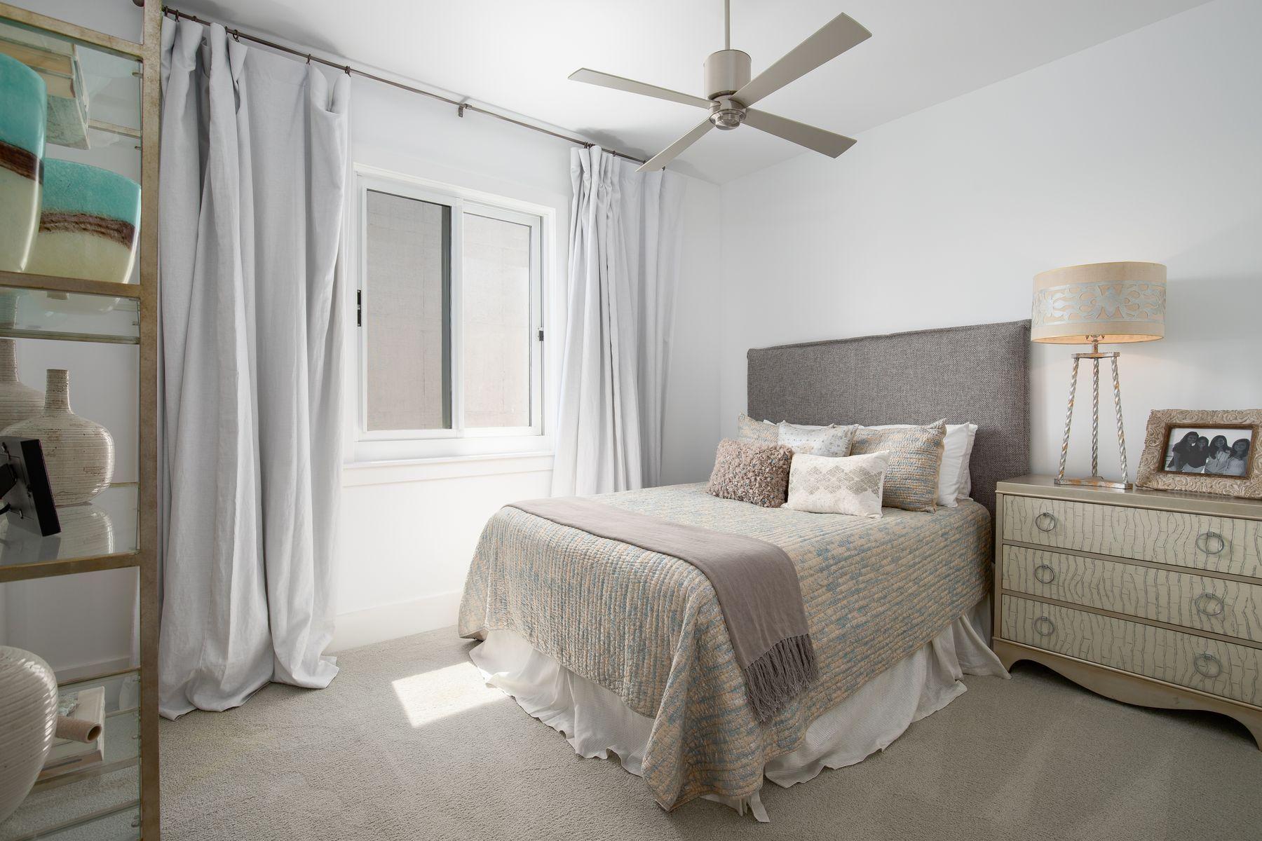 HIDDEN DUNES GRAND VILLAS - Residential