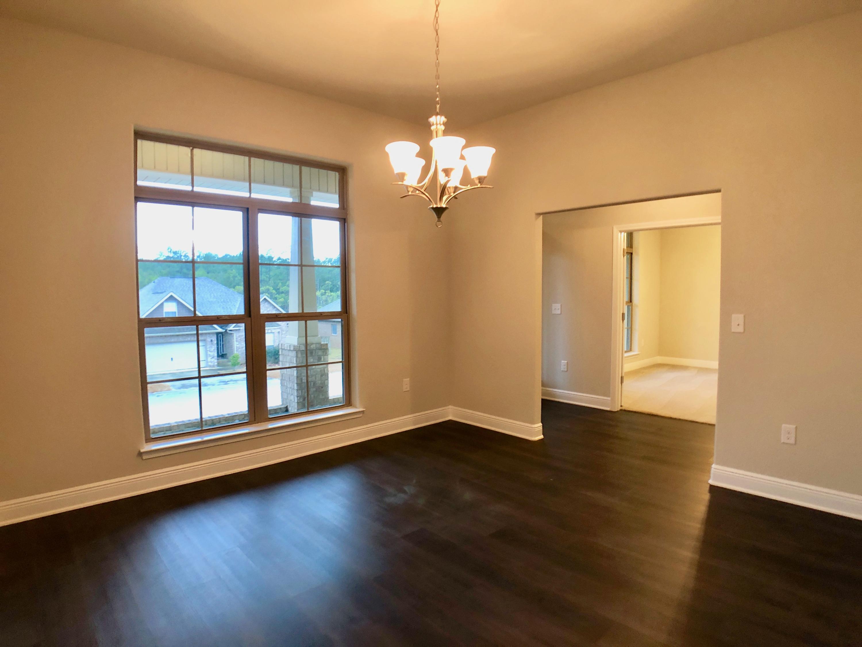 FOX VALLEY - Residential