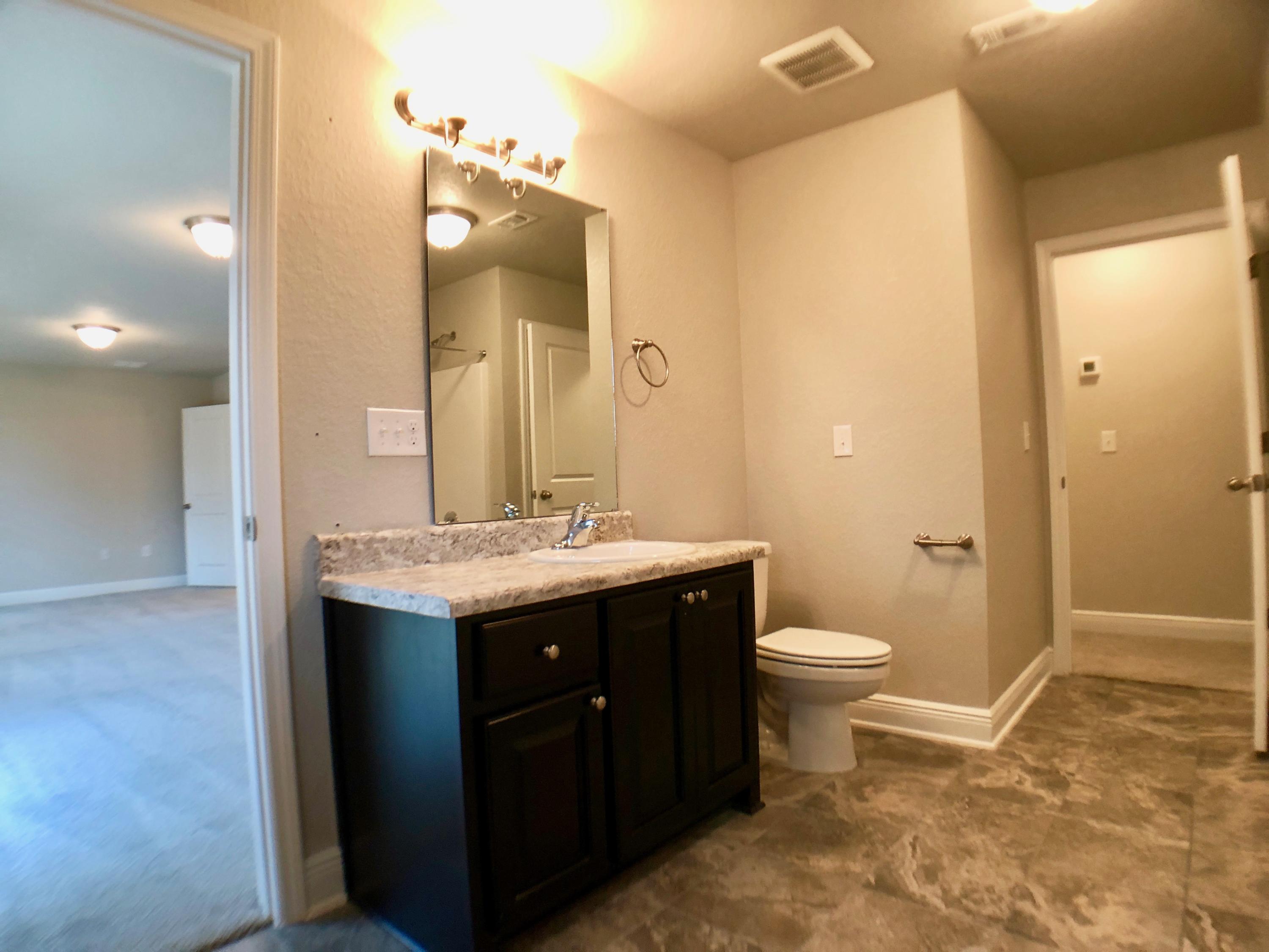 FOX VALLEY - Residential