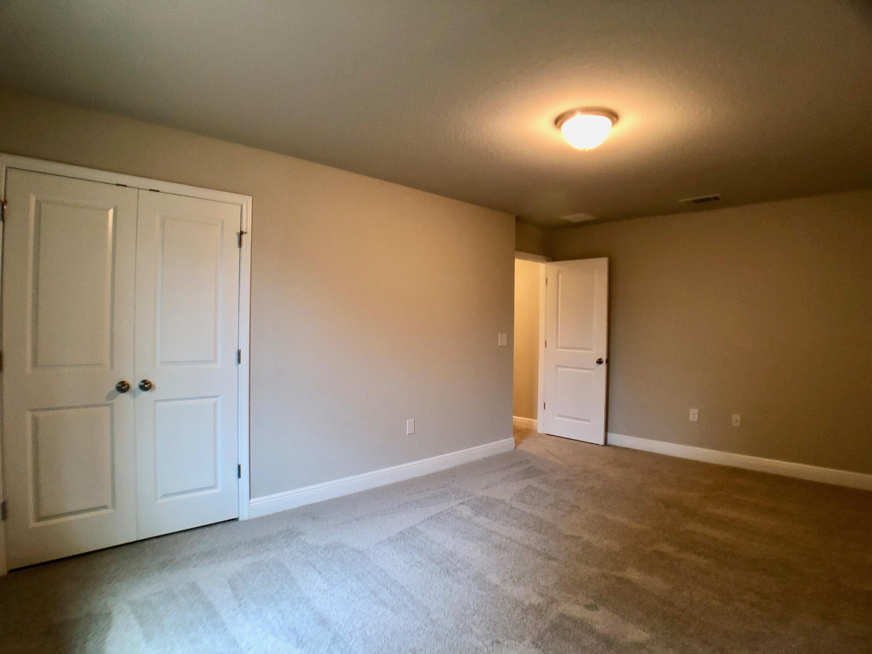 FOX VALLEY - Residential