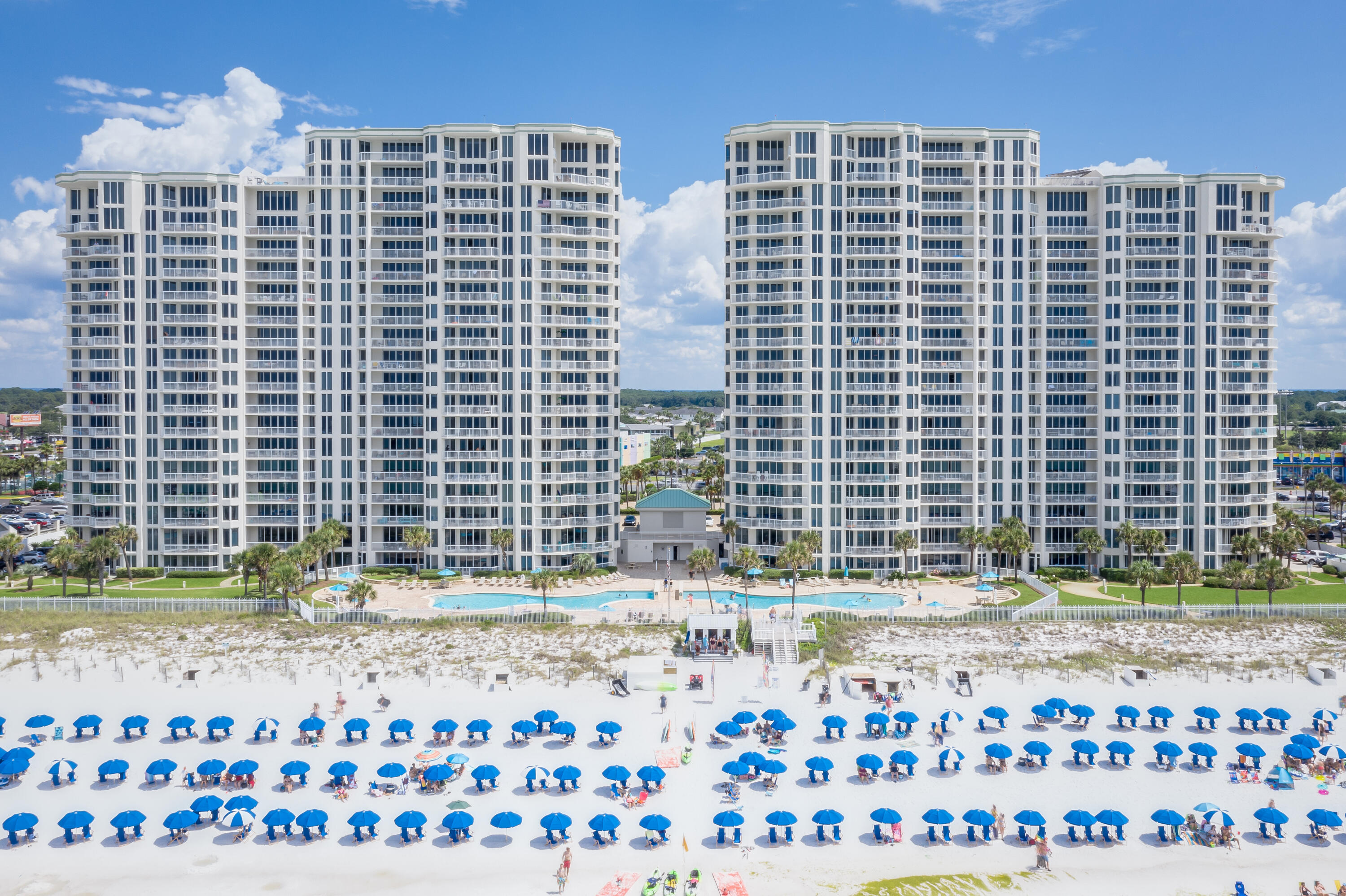 SILVER BEACH TOWERS - Residential