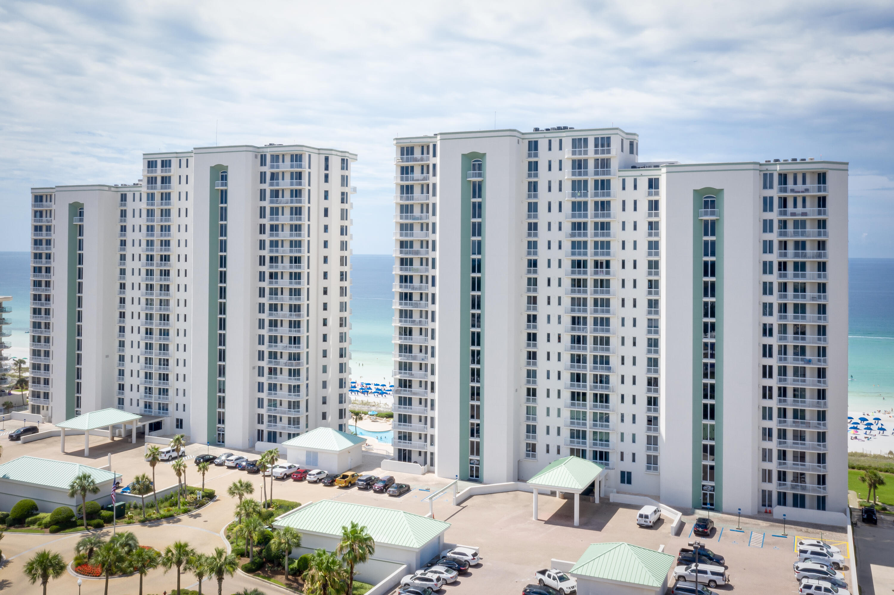 SILVER BEACH TOWERS - Residential