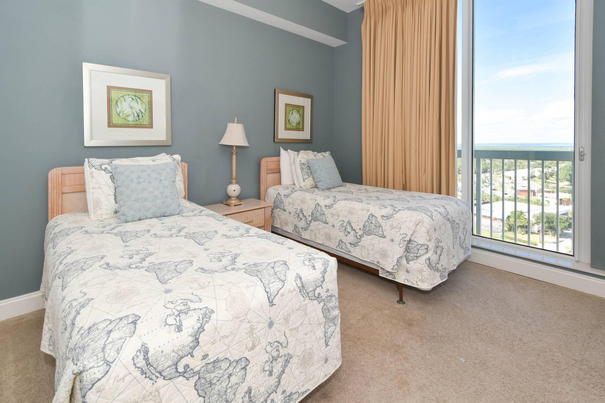 SILVER BEACH TOWERS - Residential