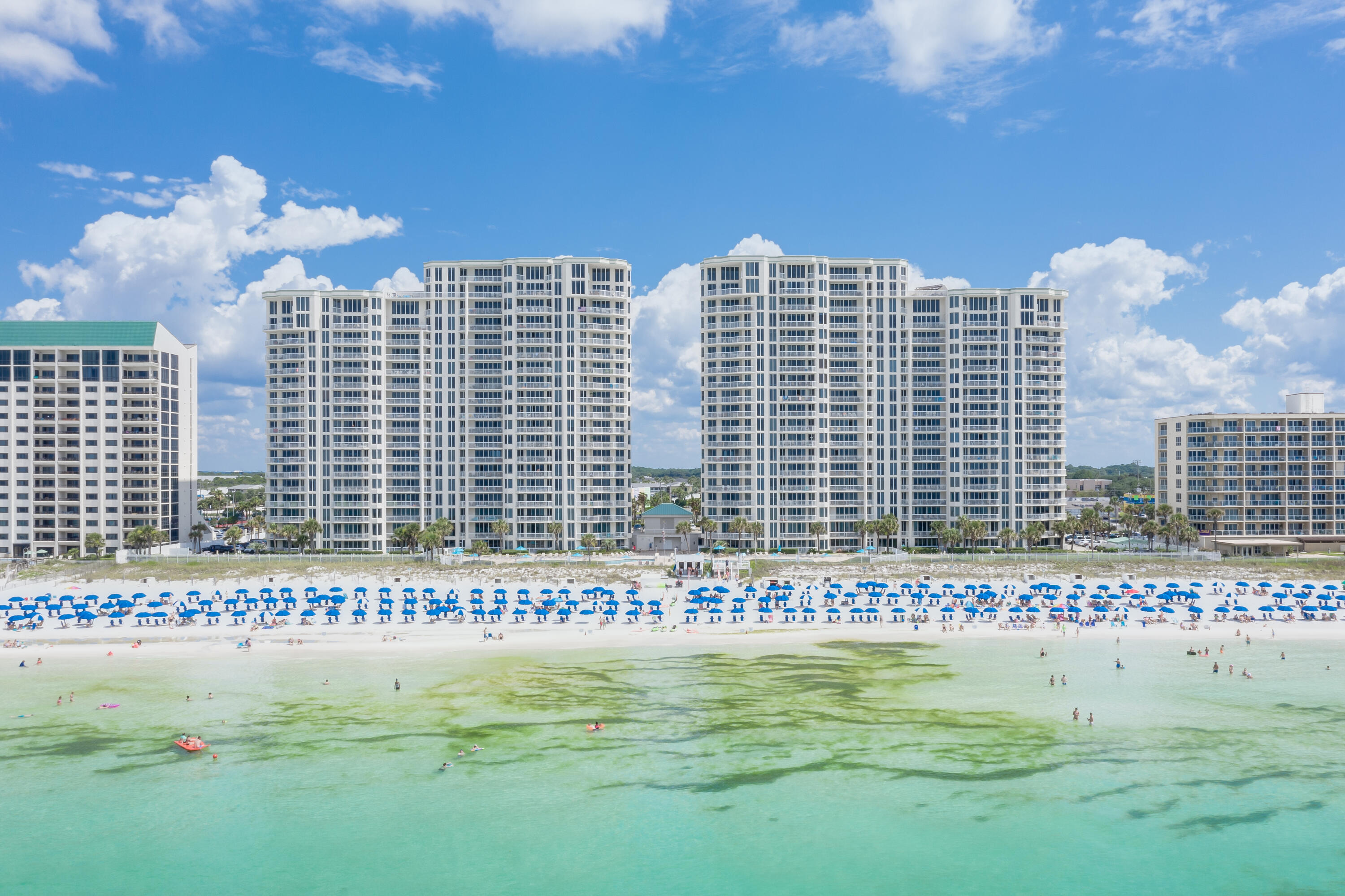 SILVER BEACH TOWERS - Residential