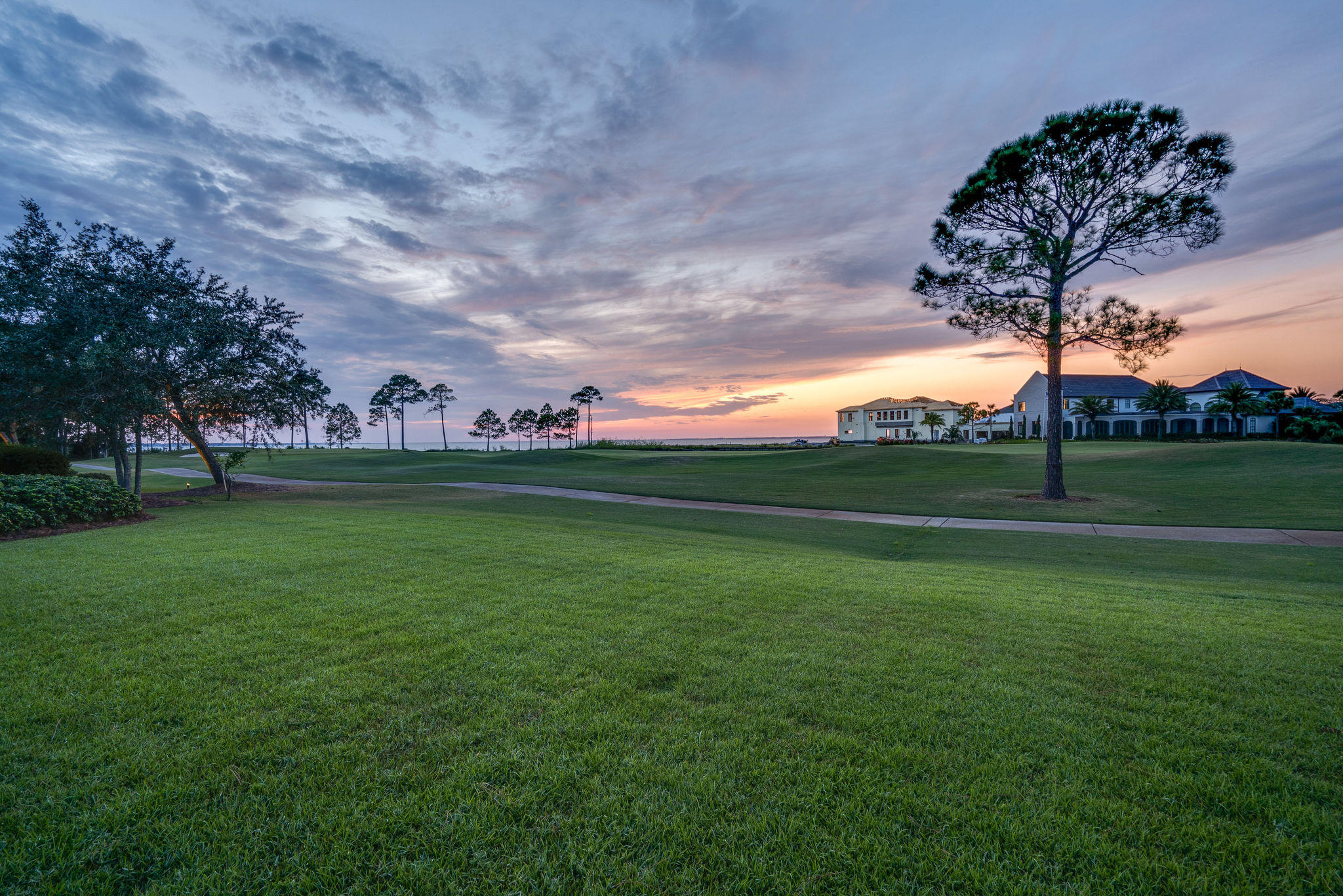 BURNT PINE - Residential