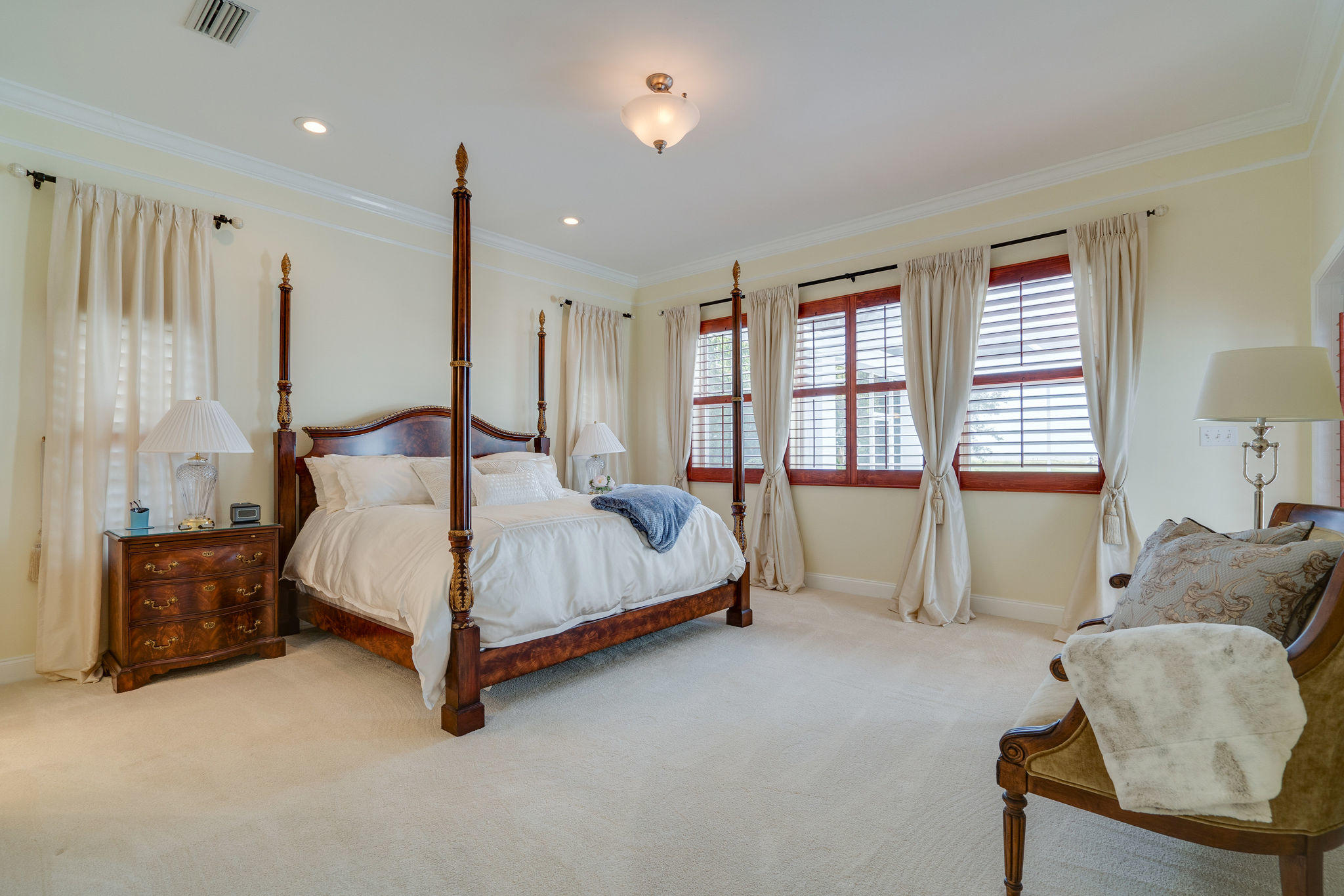 BURNT PINE - Residential