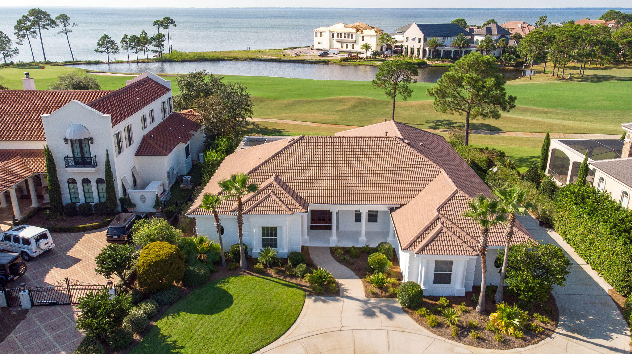 BURNT PINE - Residential