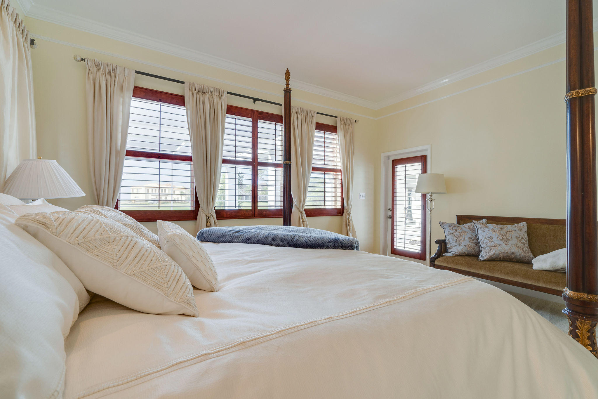 BURNT PINE - Residential