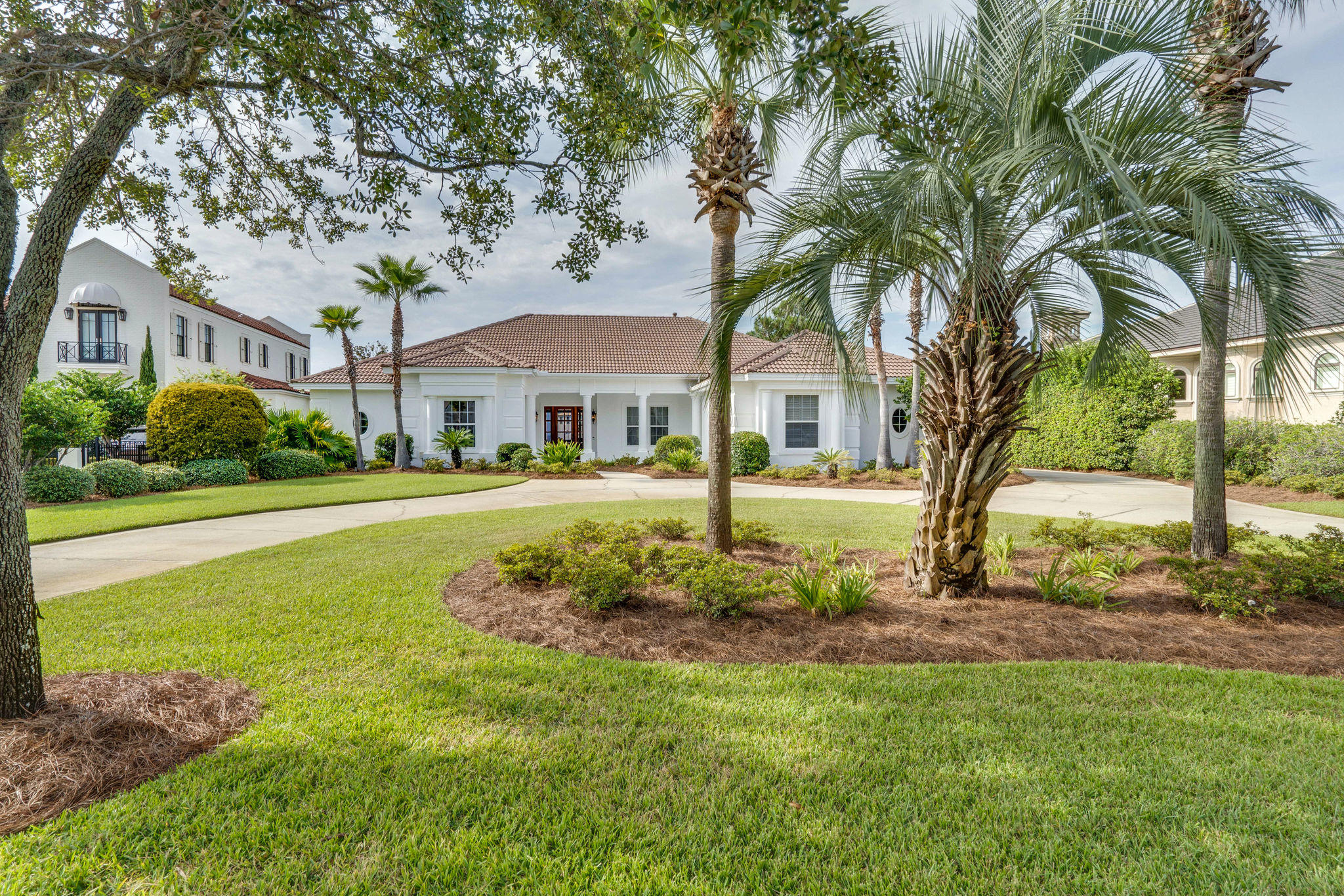 BURNT PINE - Residential