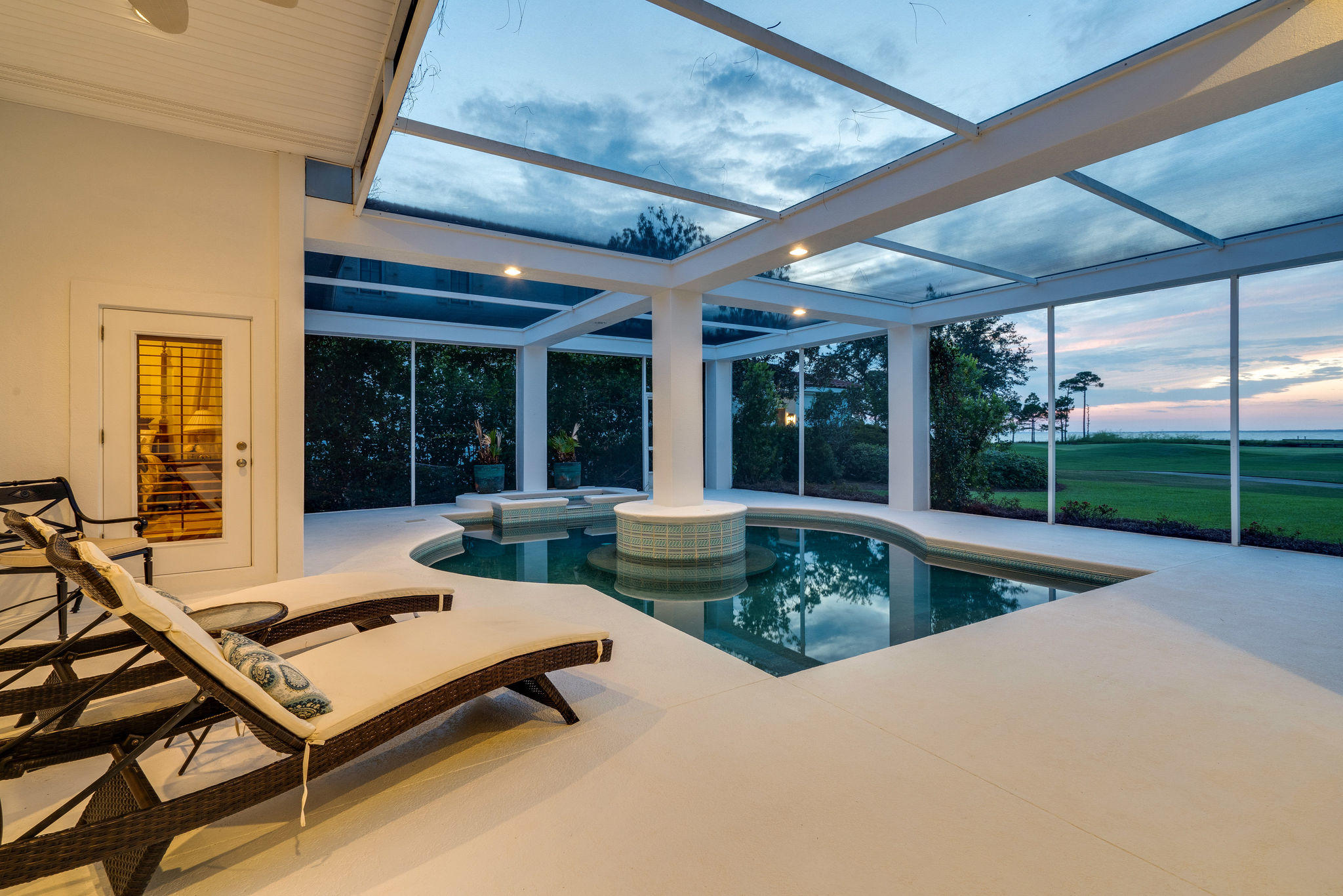 BURNT PINE - Residential