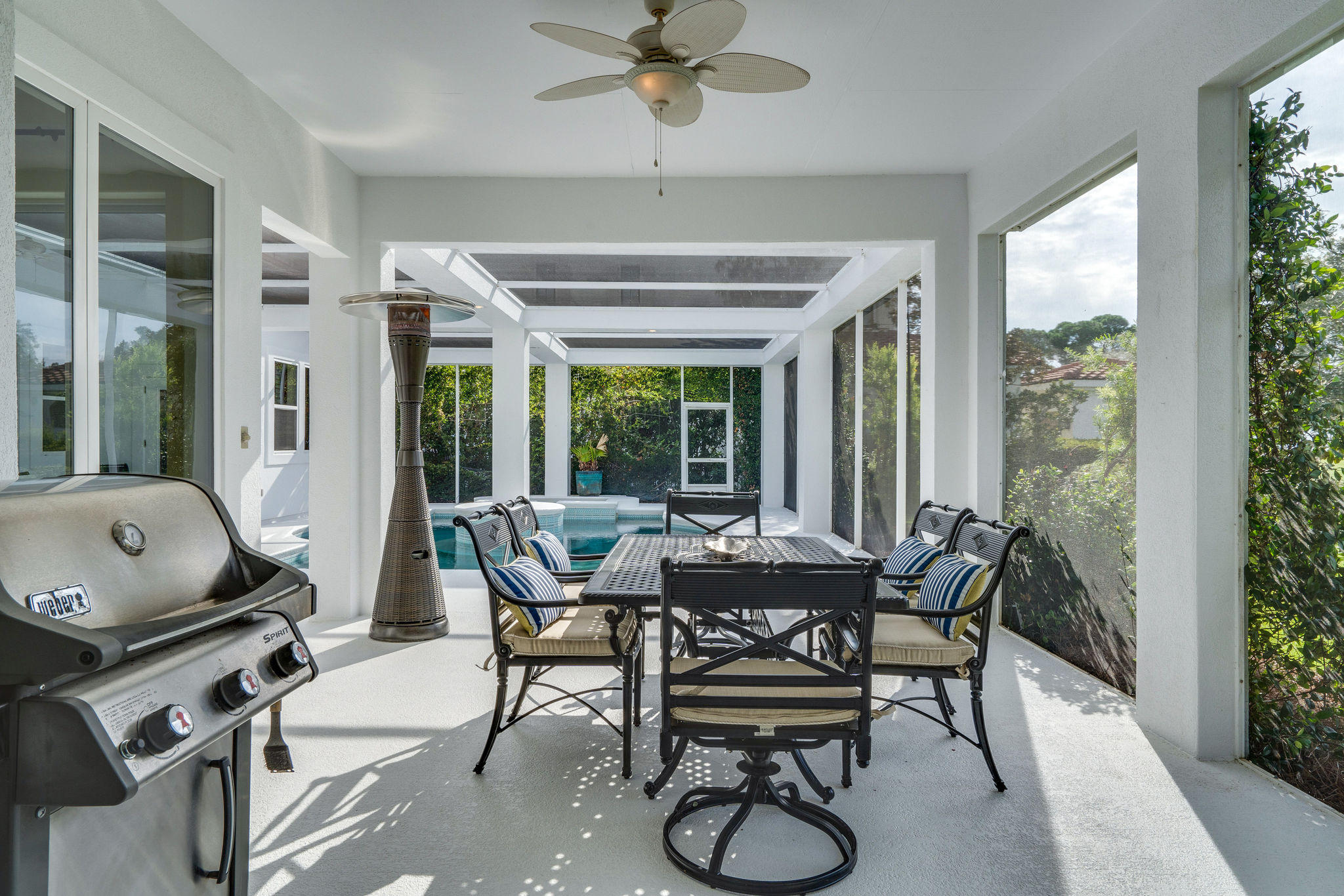 BURNT PINE - Residential