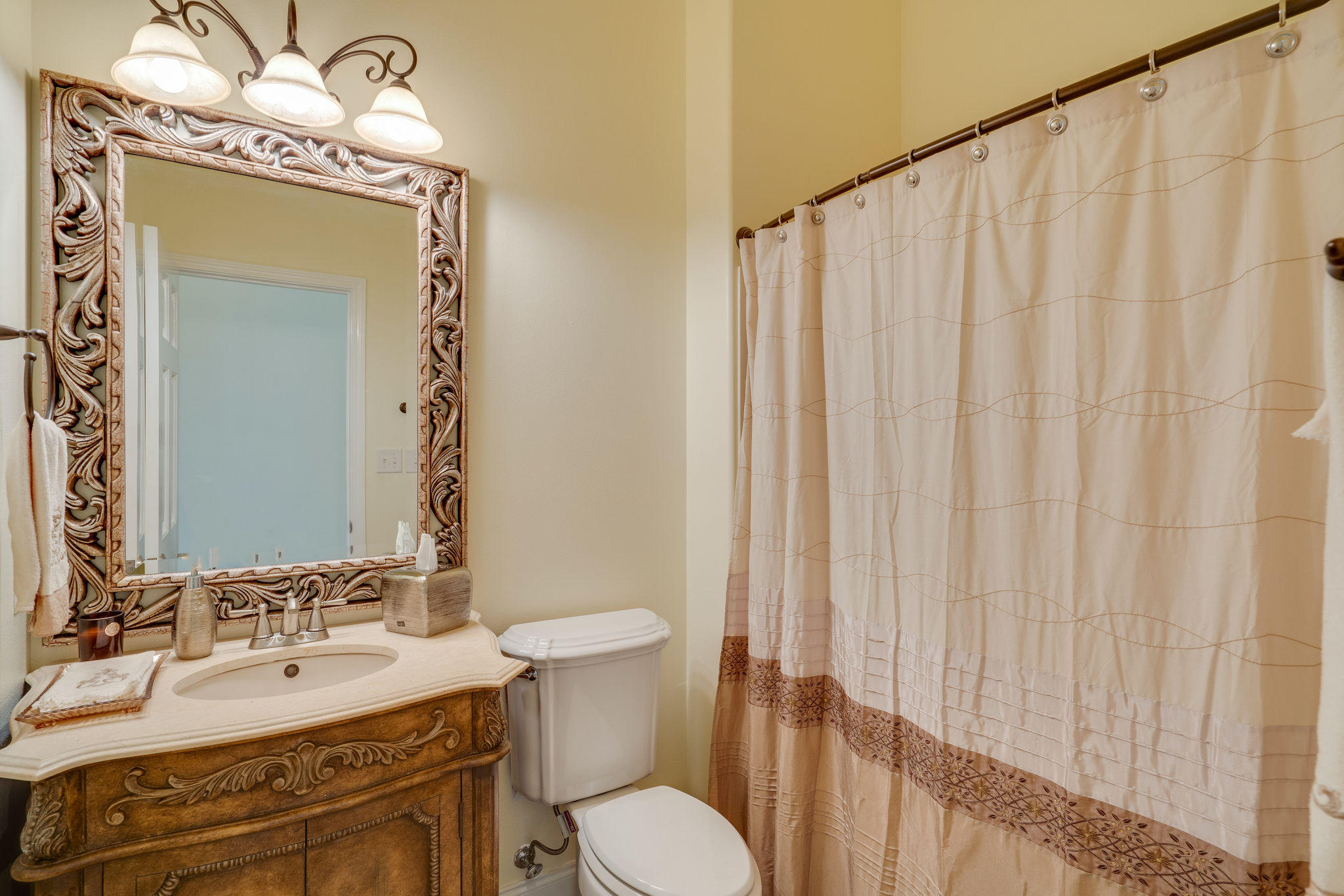 BURNT PINE - Residential