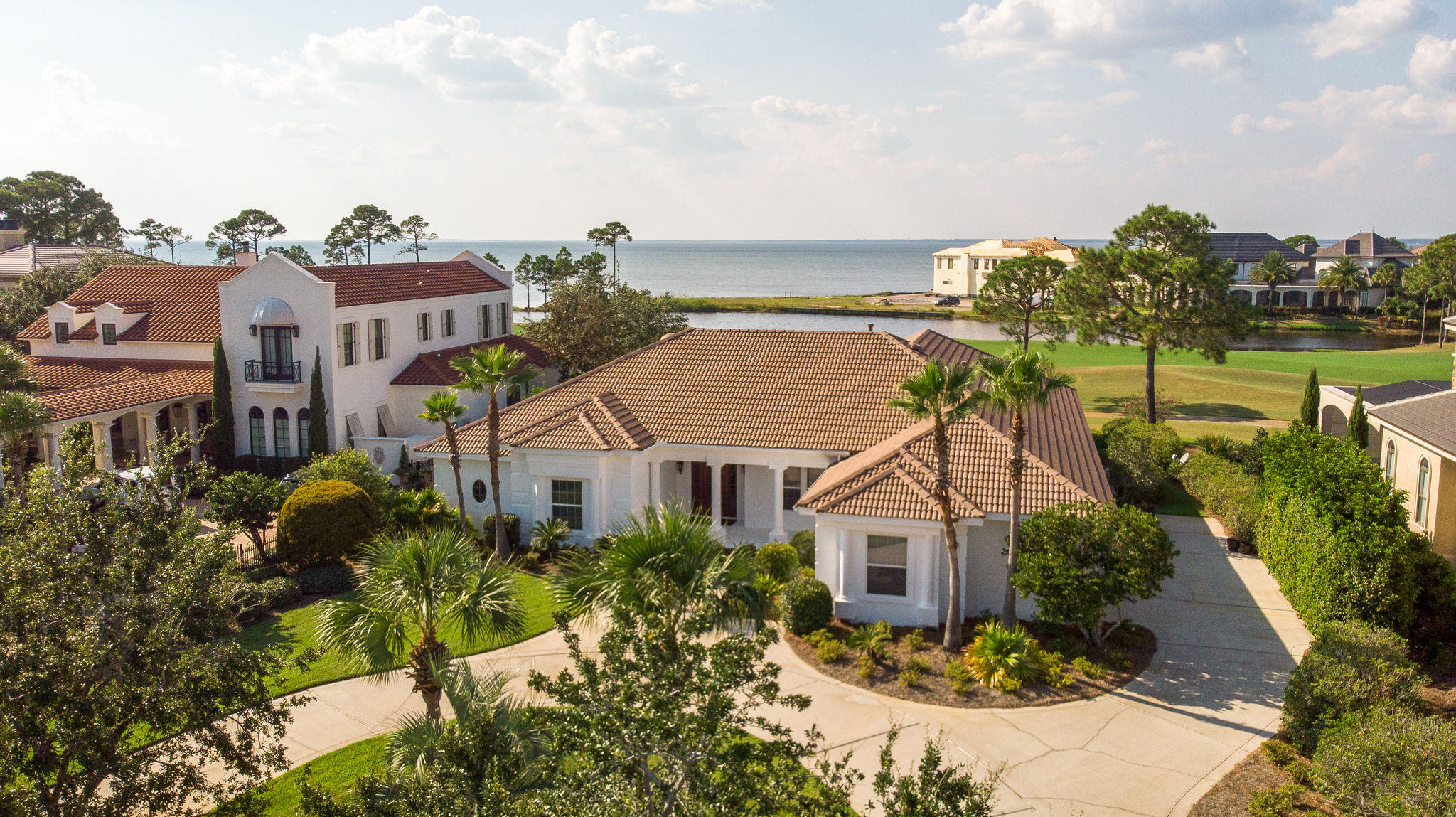 BURNT PINE - Residential